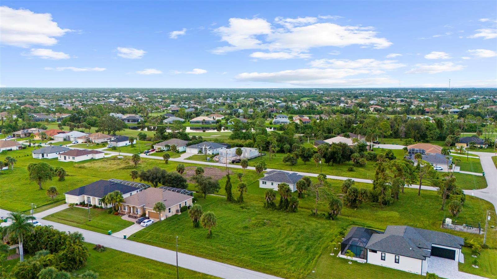 70 TEE VIEW RD, ROTONDA WEST, FL, 33947