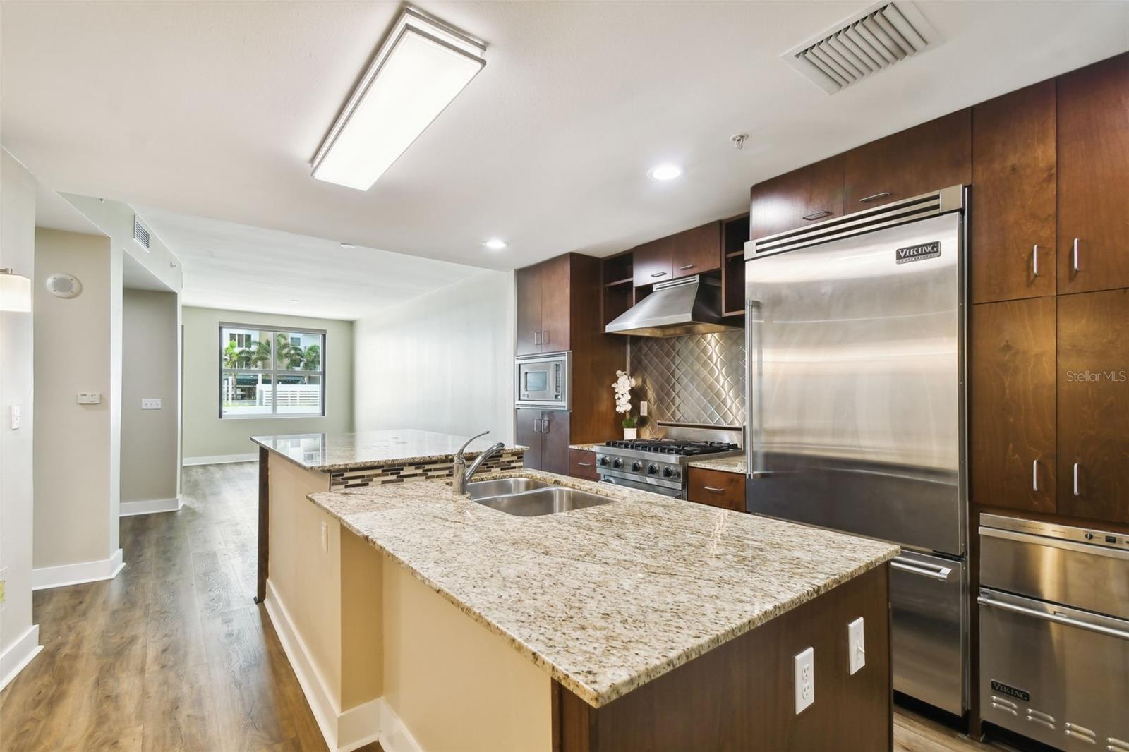 1120 E KENNEDY BLVD #922, TAMPA, FL, 33602