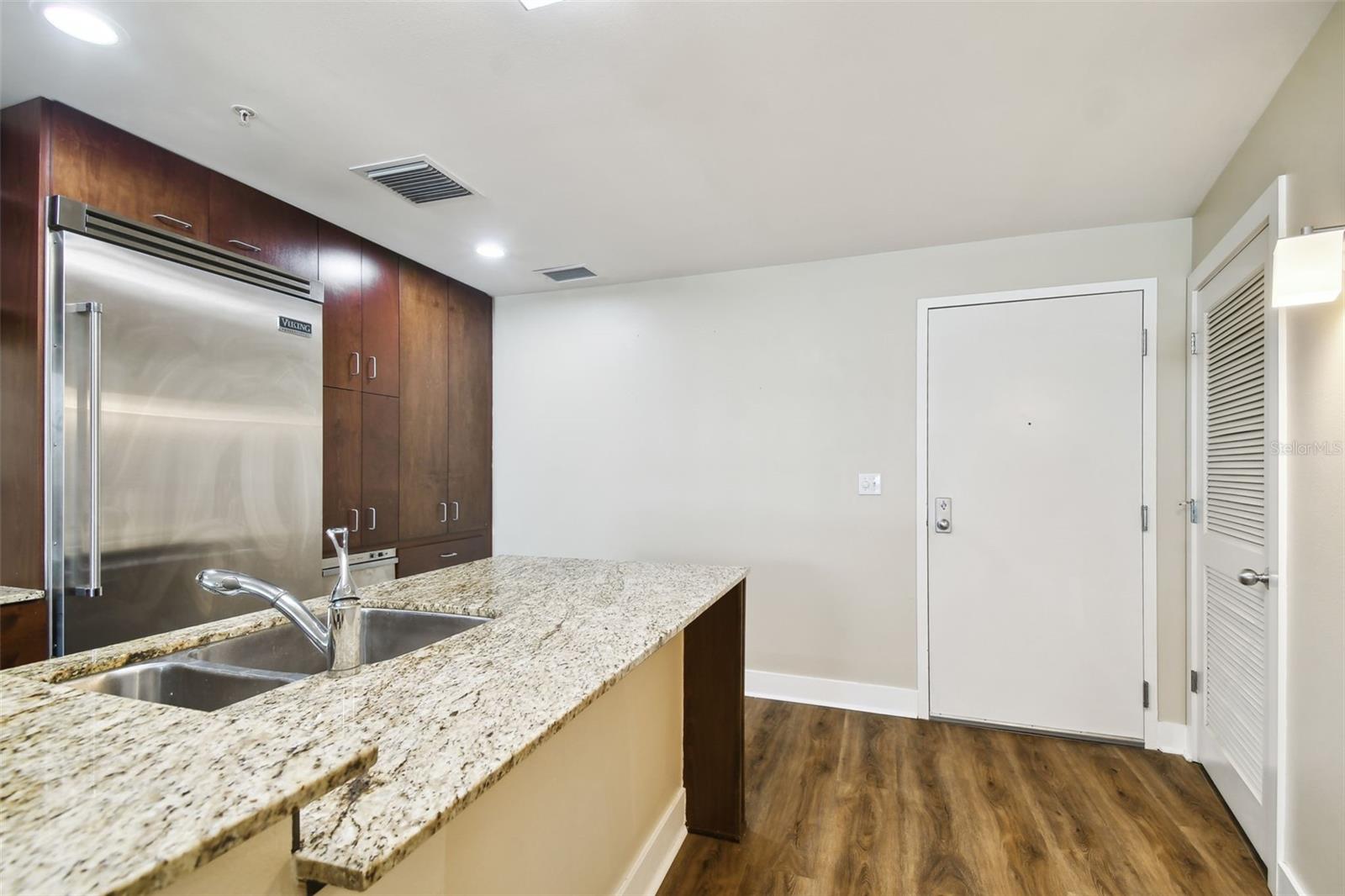 1120 E KENNEDY BLVD #922, TAMPA, FL, 33602