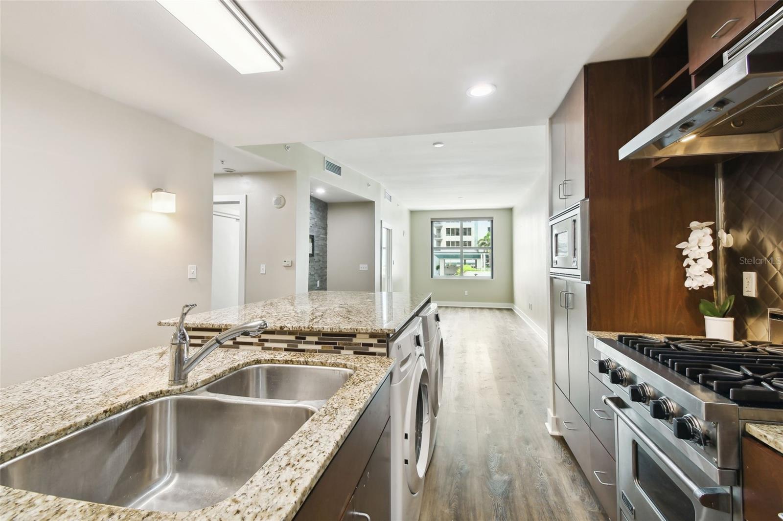 1120 E KENNEDY BLVD #922, TAMPA, FL, 33602