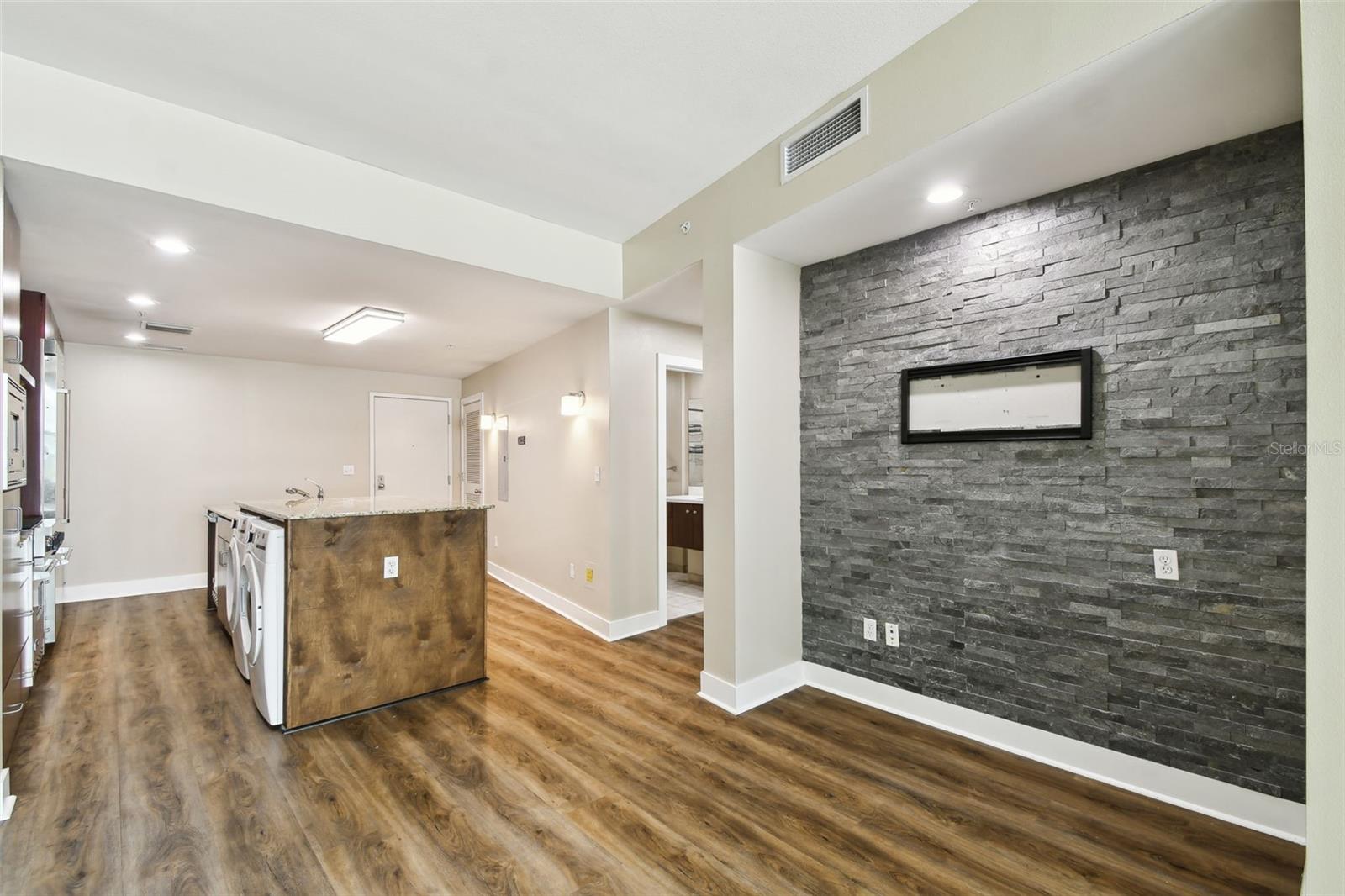 1120 E KENNEDY BLVD #922, TAMPA, FL, 33602