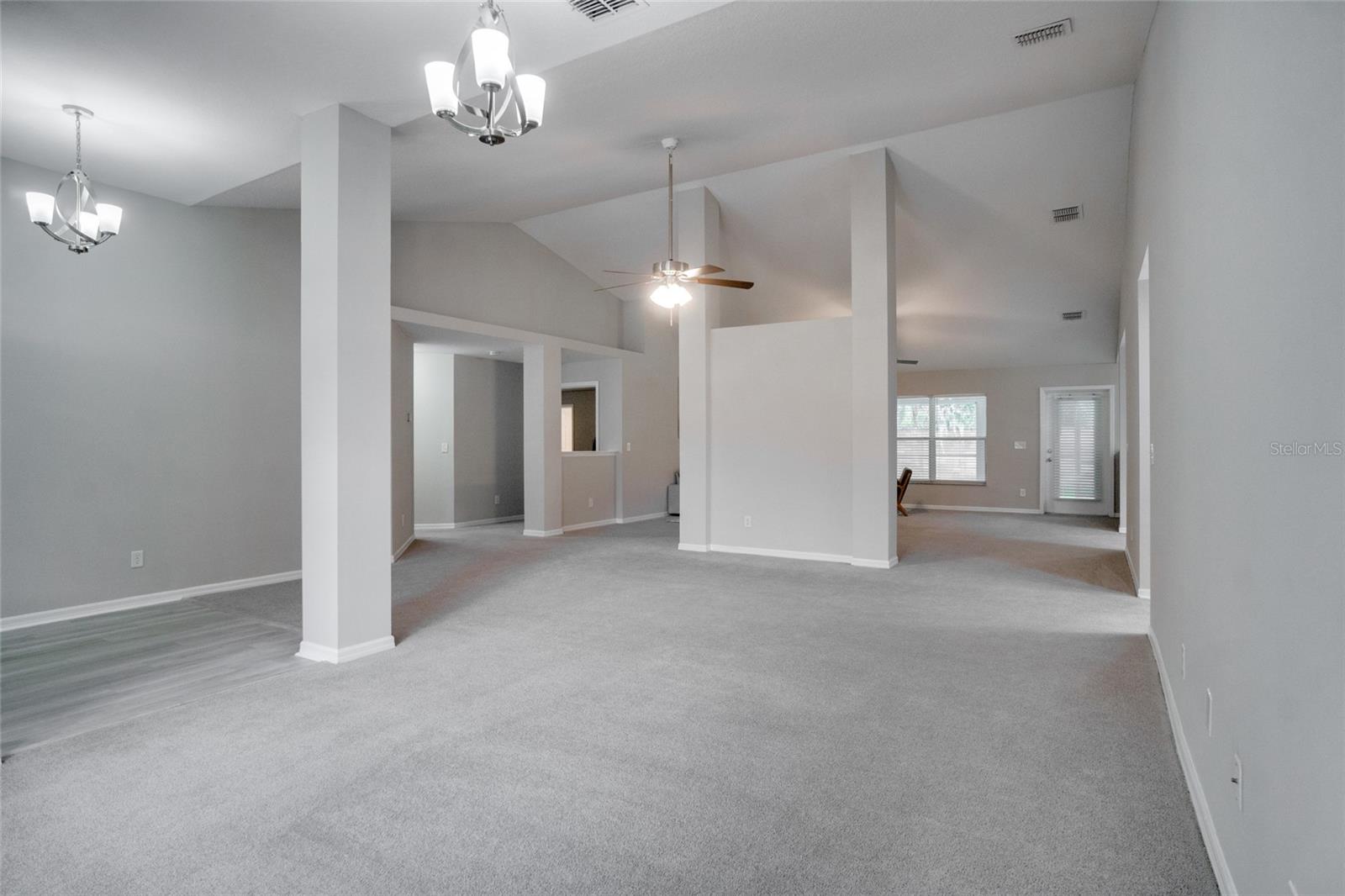 1042 TWISTED BRANCH LN, ST CLOUD, FL, 34771