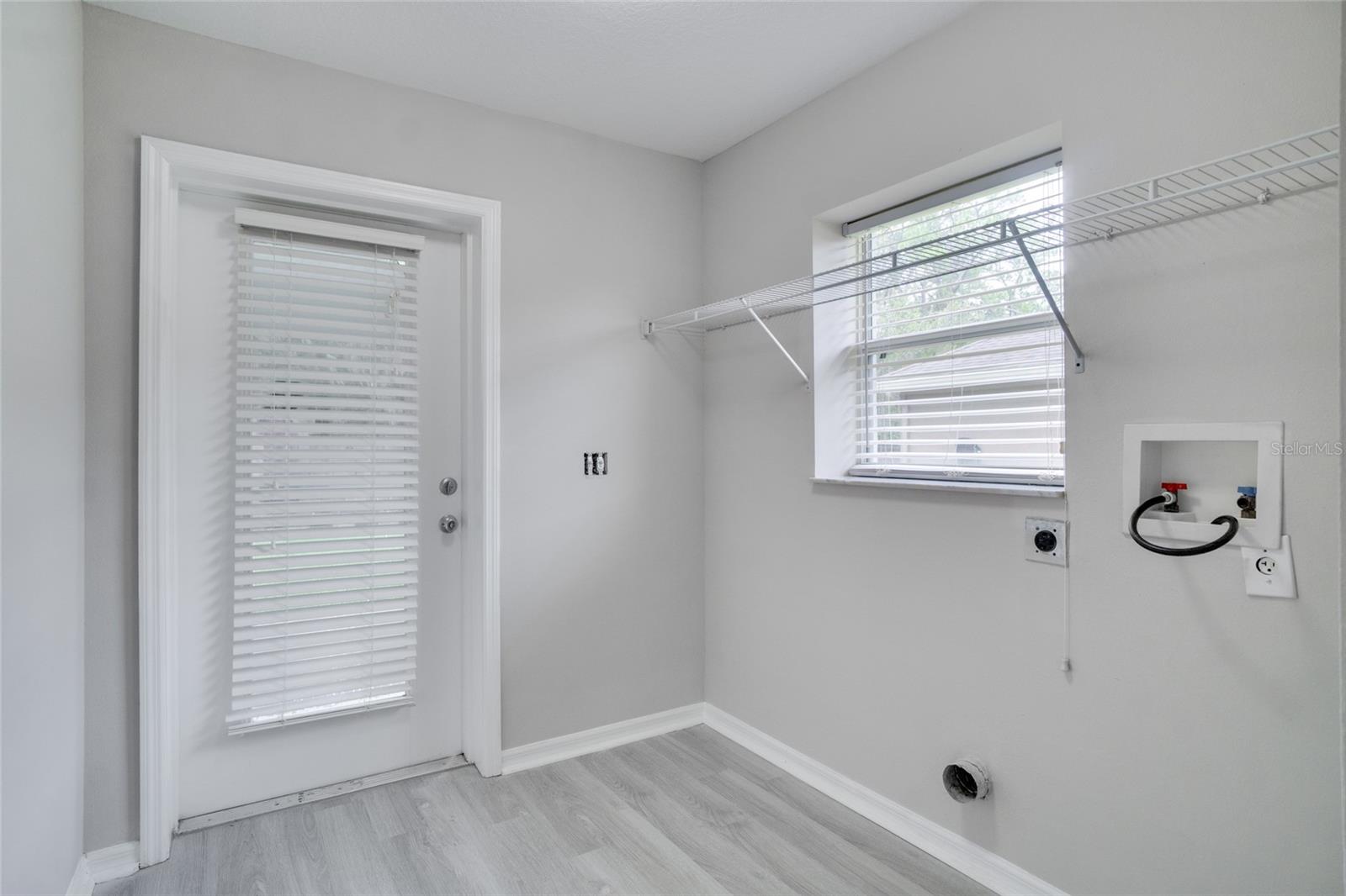 1042 TWISTED BRANCH LN, ST CLOUD, FL, 34771