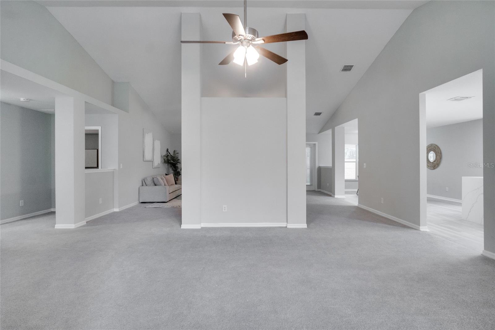 1042 TWISTED BRANCH LN, ST CLOUD, FL, 34771
