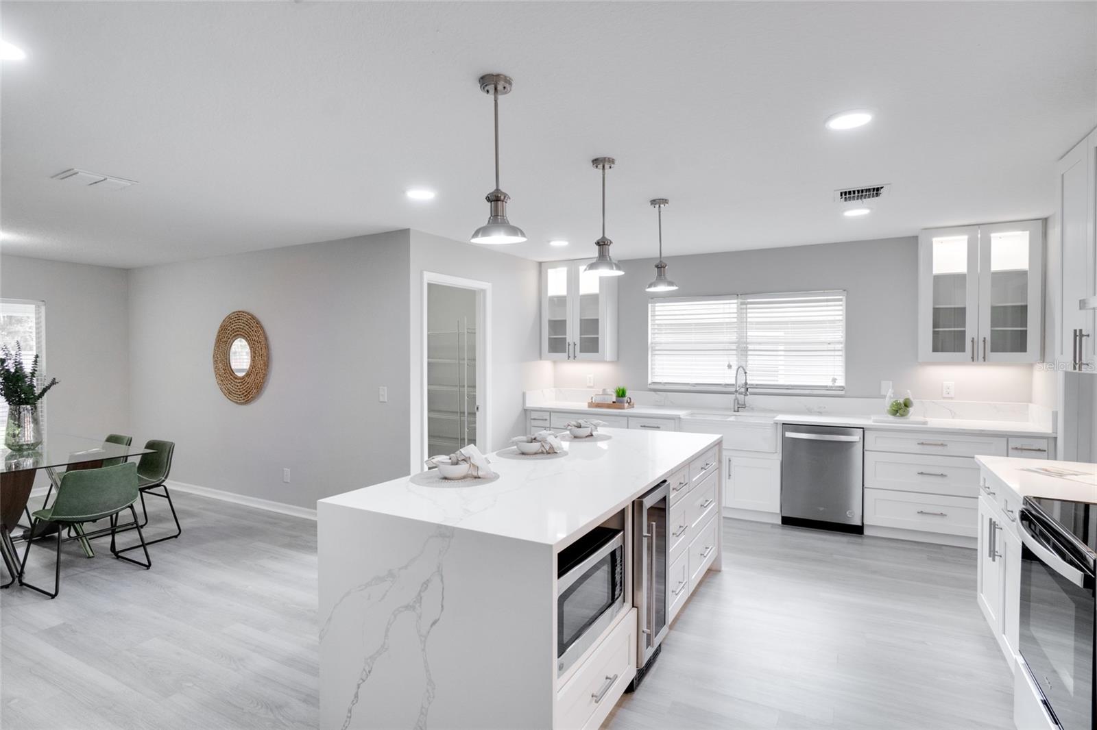 1042 TWISTED BRANCH LN, ST CLOUD, FL, 34771