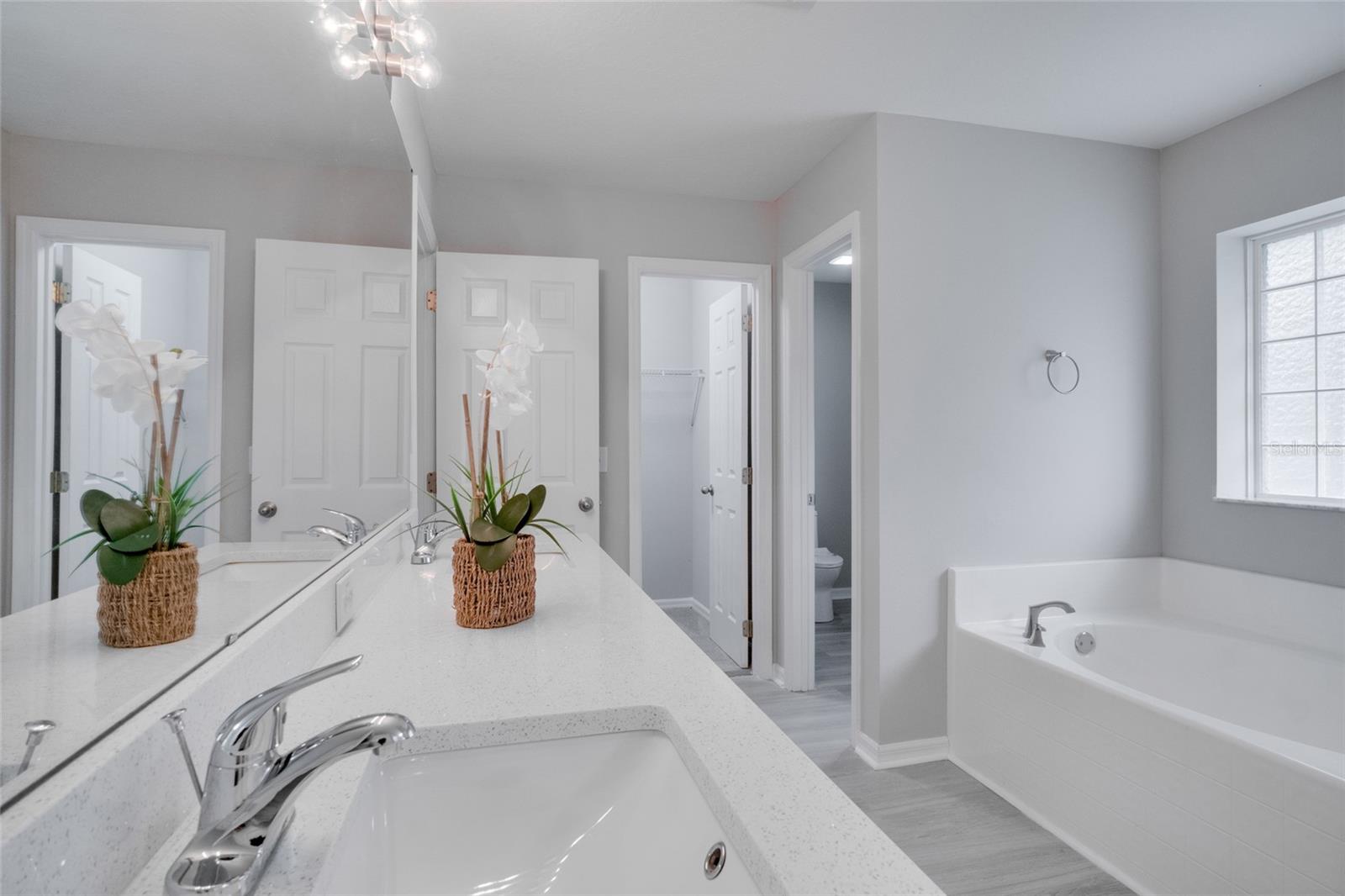 1042 TWISTED BRANCH LN, ST CLOUD, FL, 34771