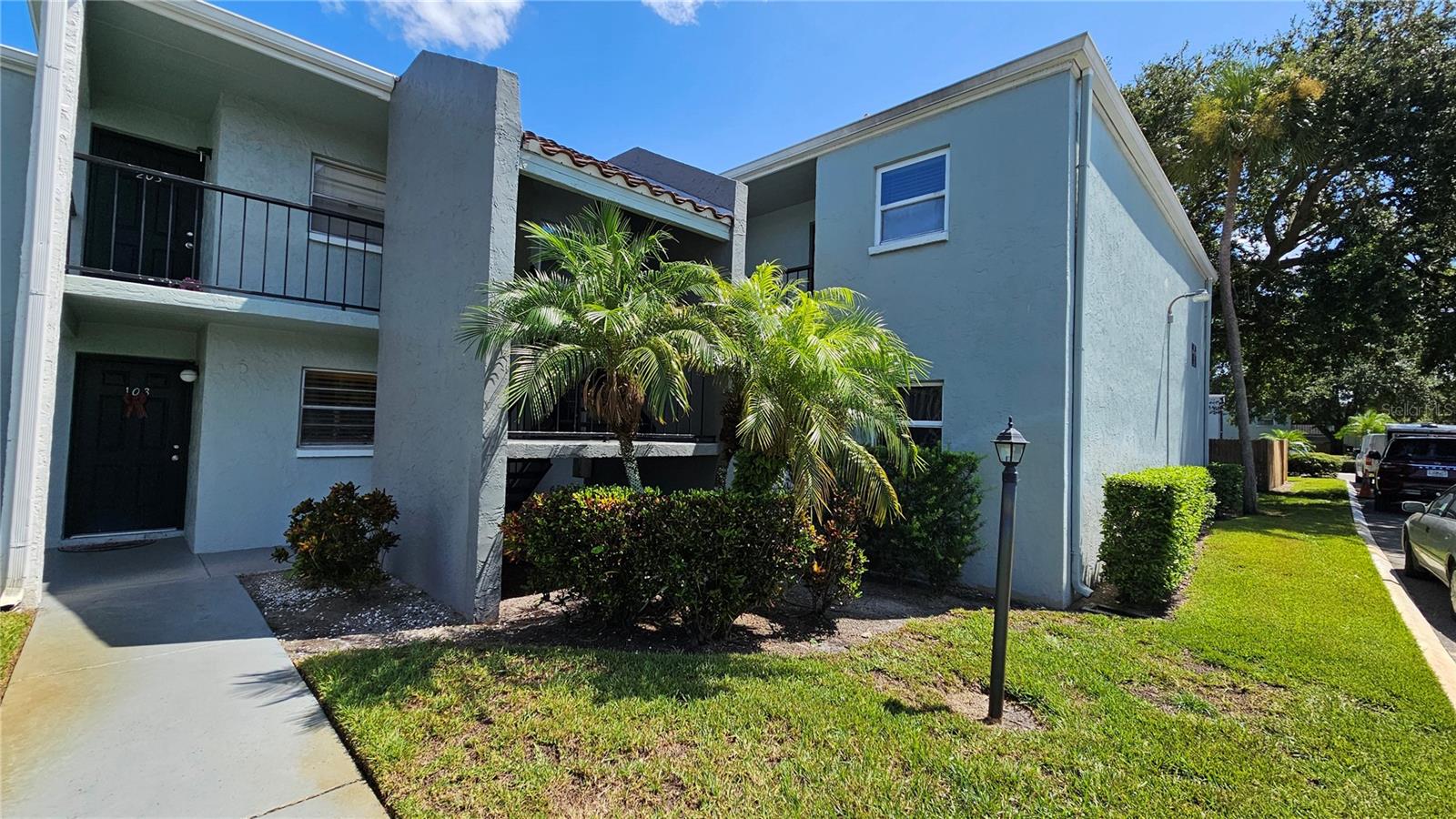 2836 SOMERSET PARK DR #201, TAMPA, FL, 33613
