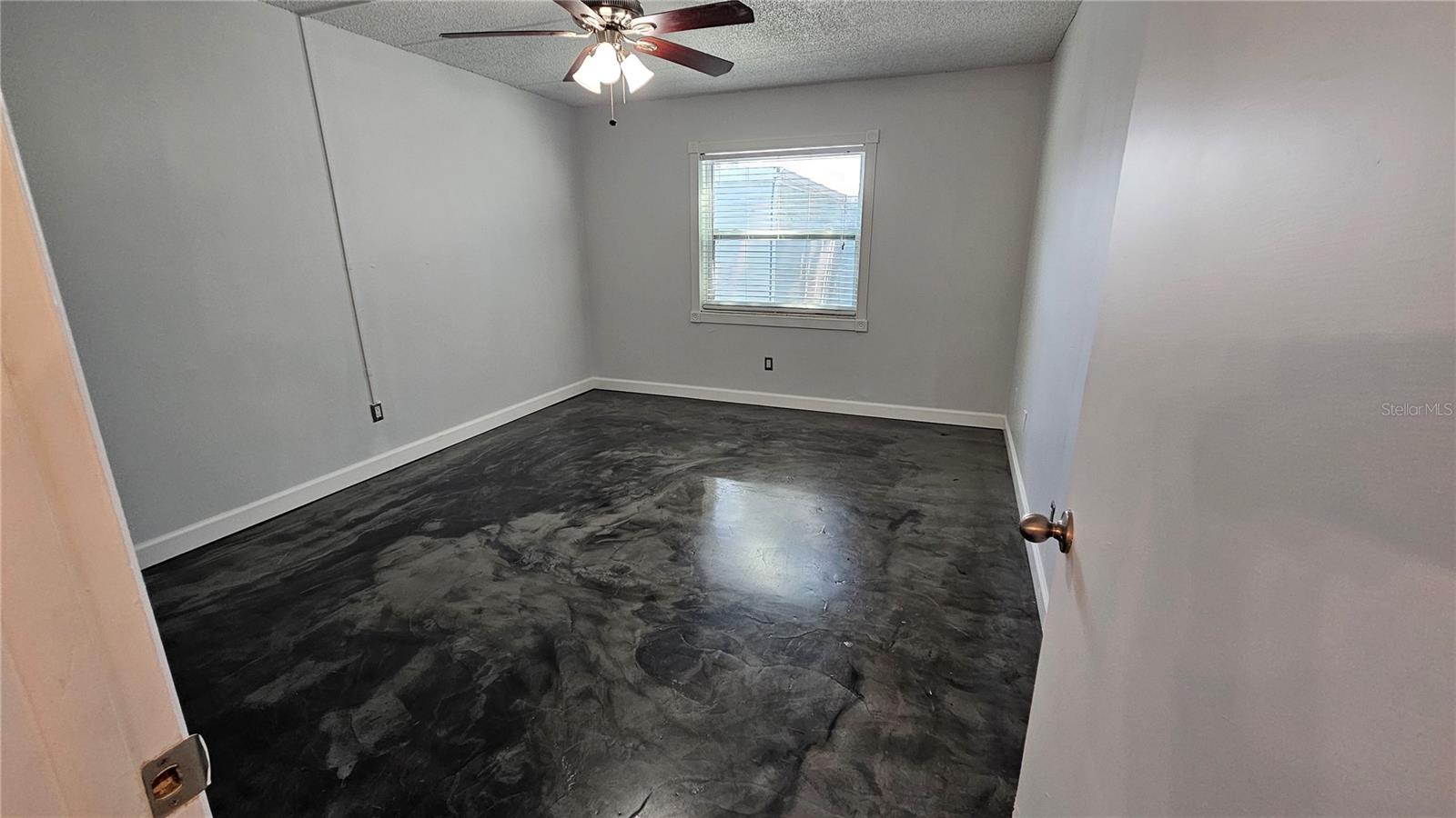 2836 SOMERSET PARK DR #201, TAMPA, FL, 33613