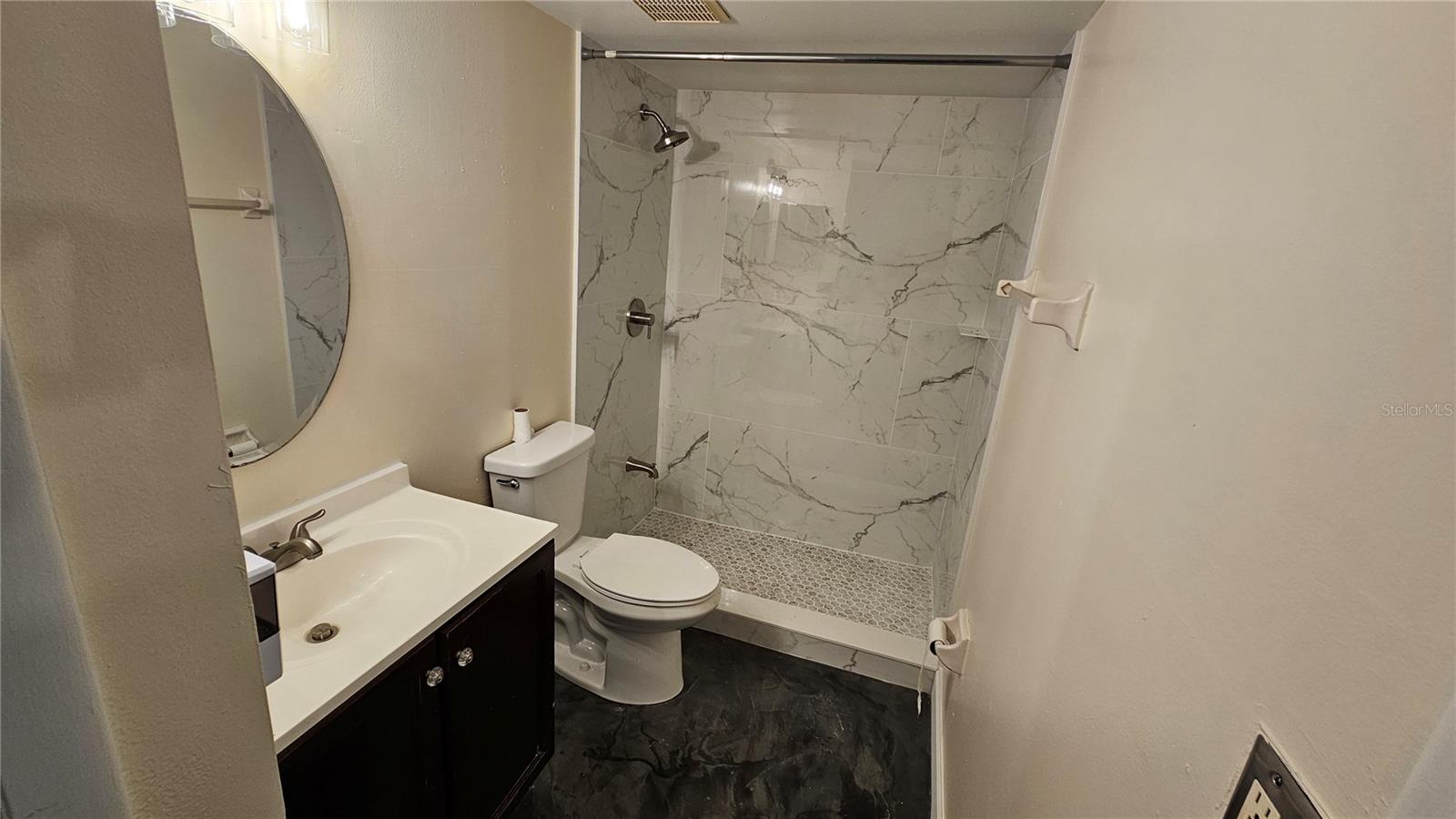 2836 SOMERSET PARK DR #201, TAMPA, FL, 33613