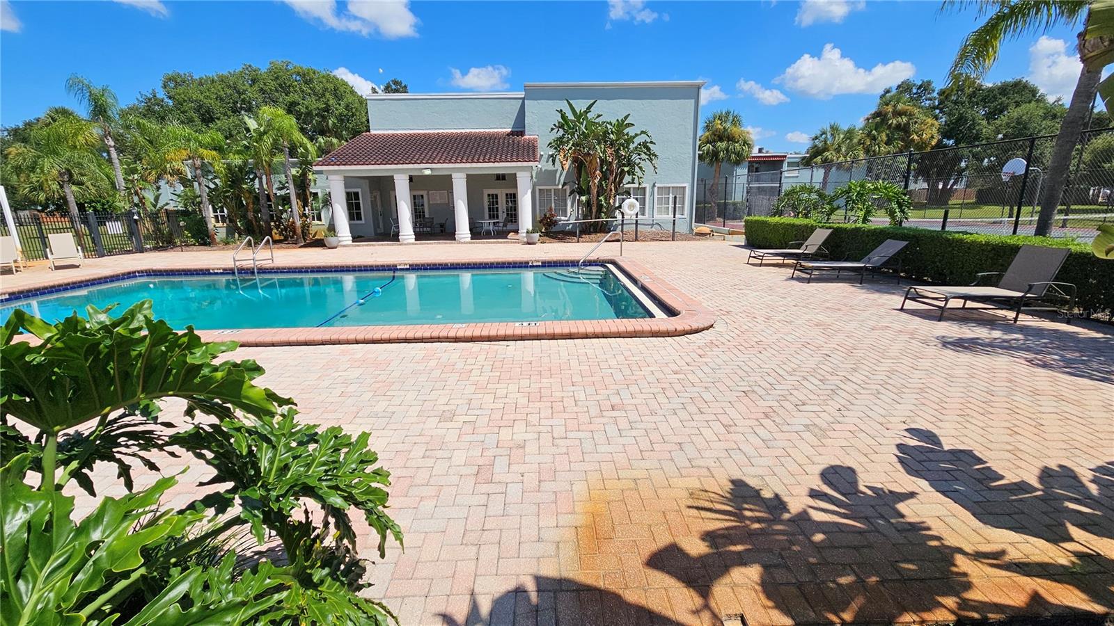 2836 SOMERSET PARK DR #201, TAMPA, FL, 33613