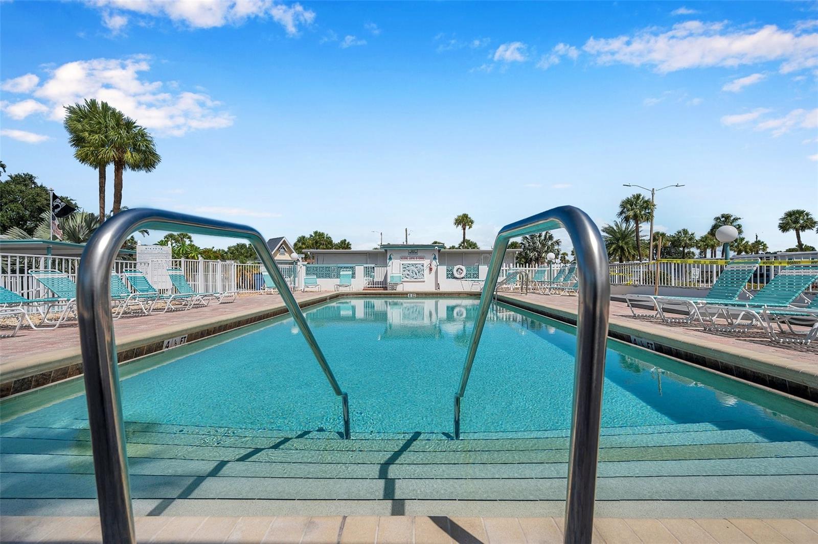 4851 W GANDY BLVD #B6-L27, TAMPA, FL, 33611