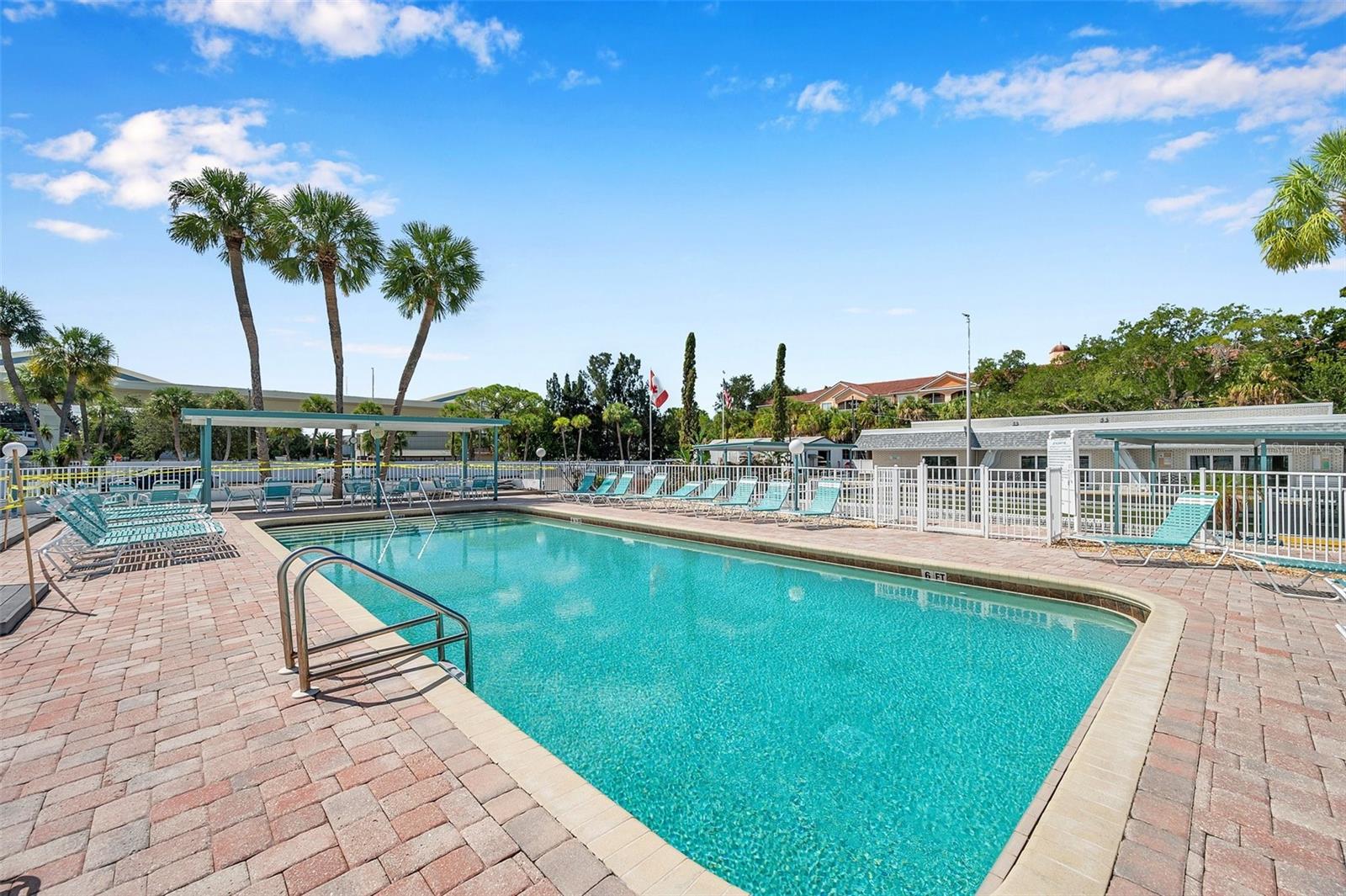 4851 W GANDY BLVD #B6-L27, TAMPA, FL, 33611