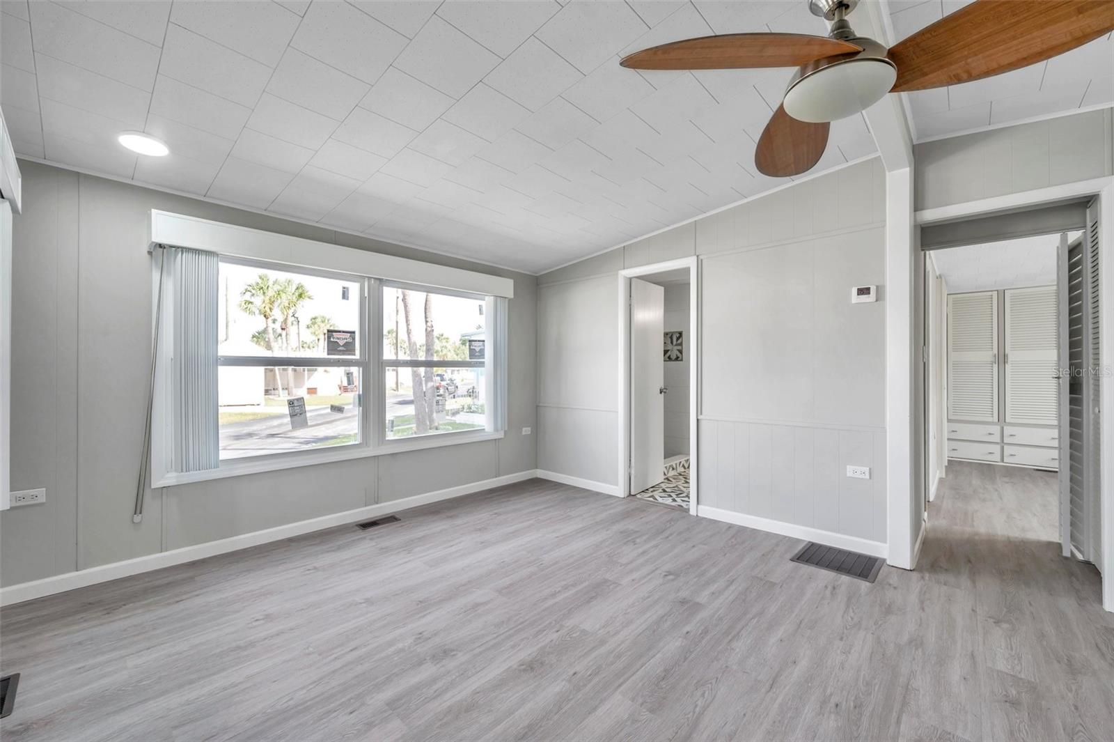 4851 W GANDY BLVD #B6-L27, TAMPA, FL, 33611