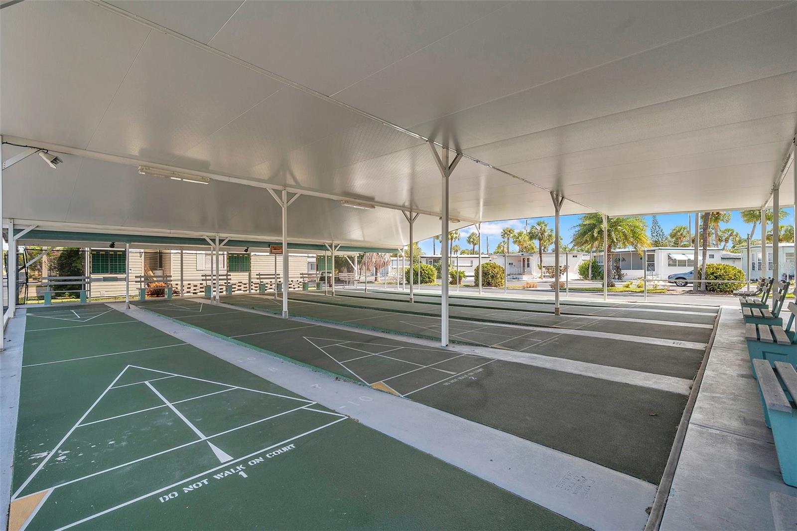 4851 W GANDY BLVD #B6-L27, TAMPA, FL, 33611