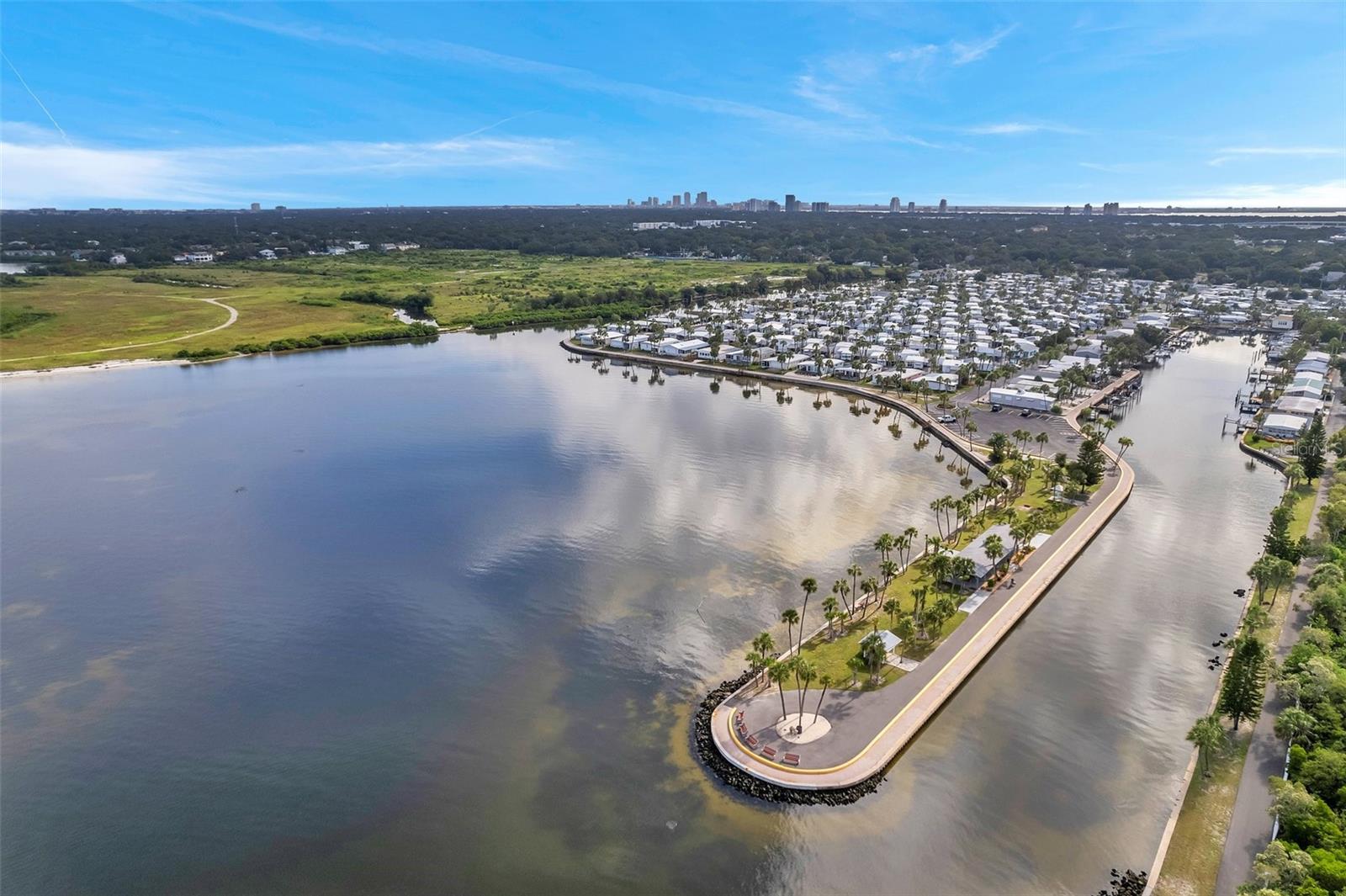 4851 W GANDY BLVD #B6-L27, TAMPA, FL, 33611