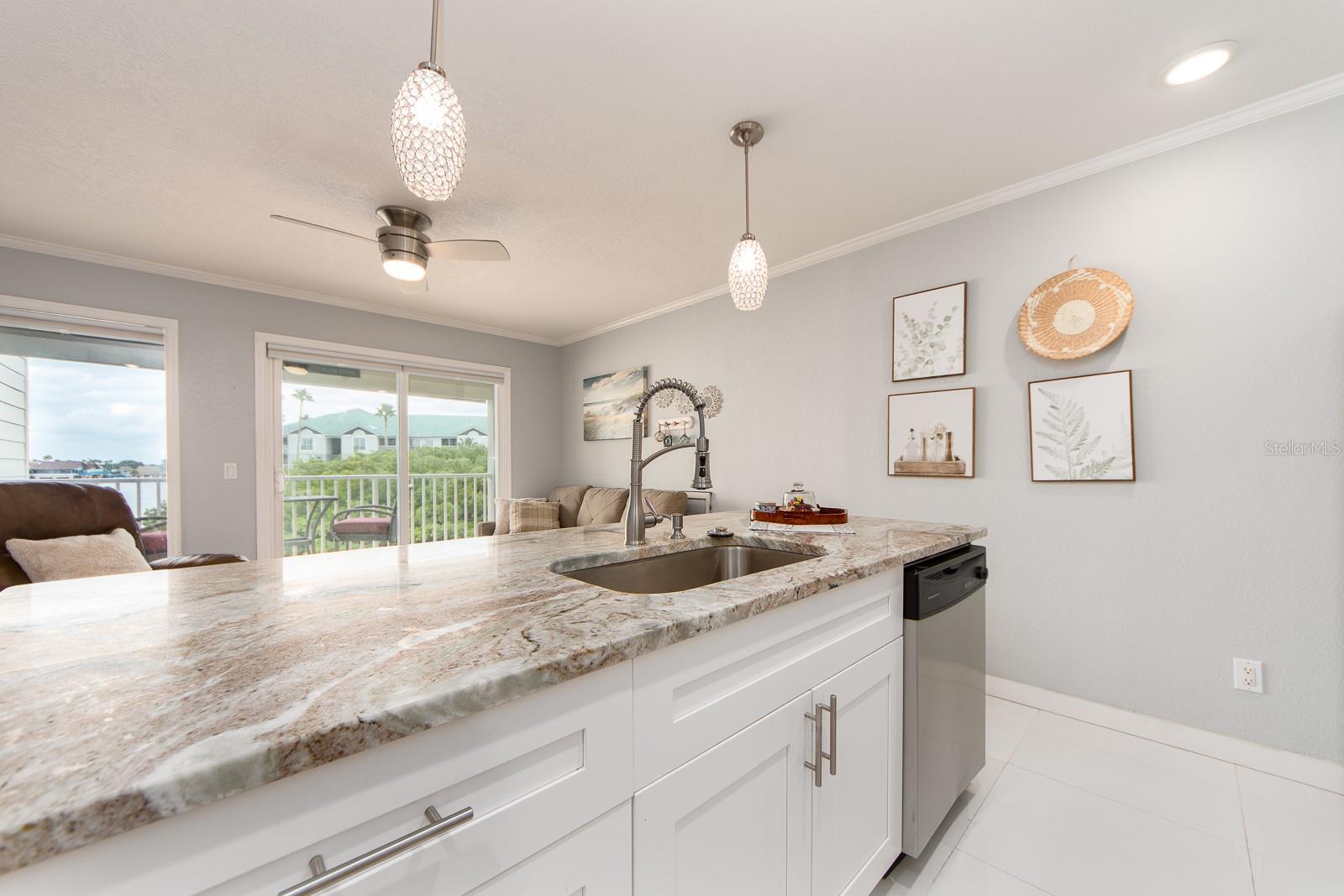 2506 N ROCKY POINT DR #274, TAMPA, FL, 33607