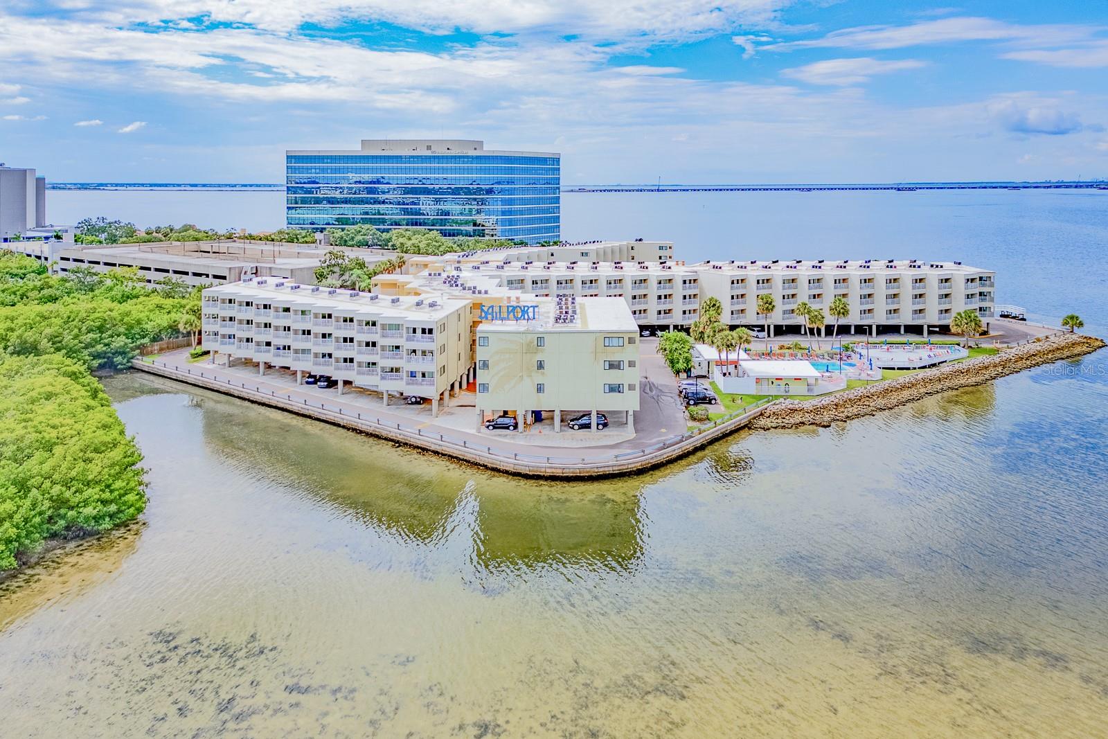 2506 N ROCKY POINT DR #274, TAMPA, FL, 33607