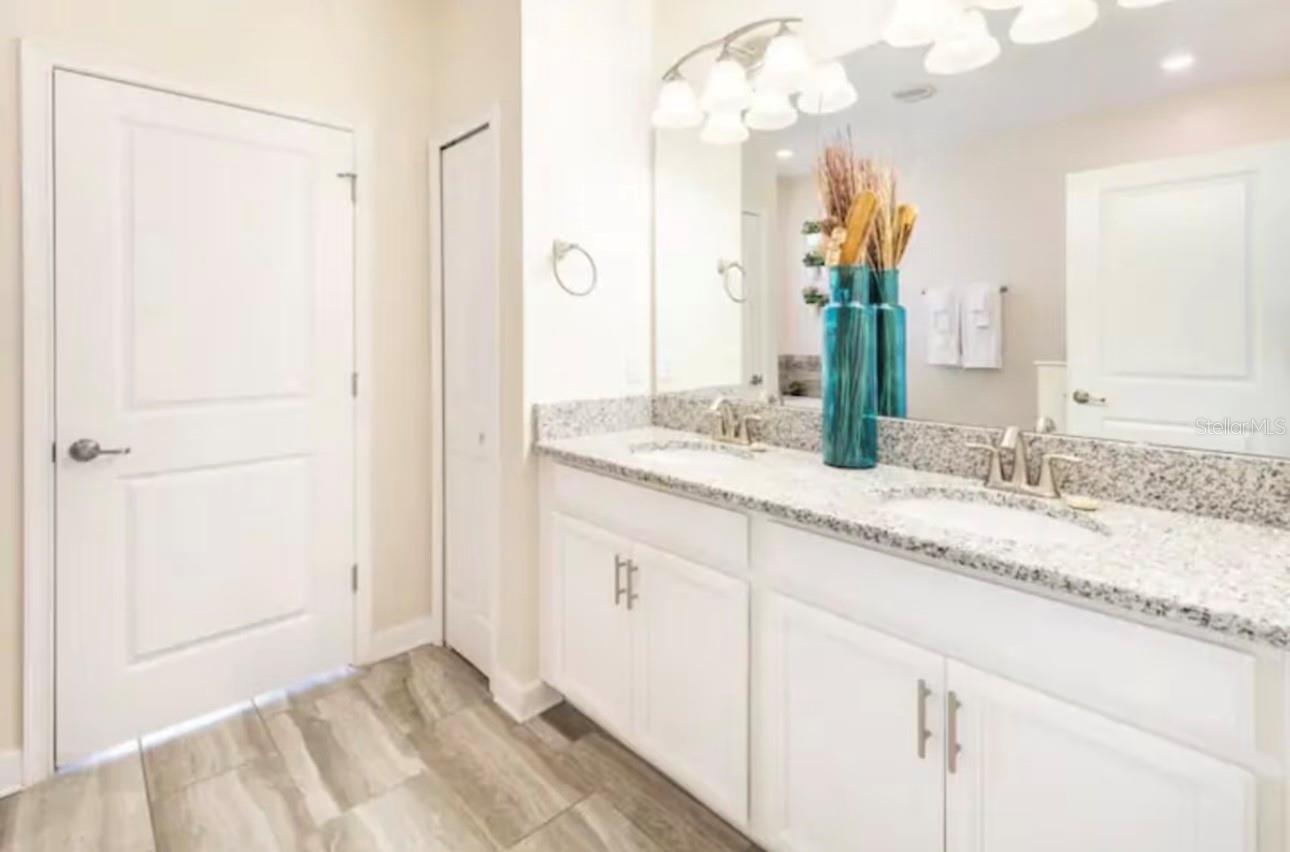 1548 MOON VALLEY DR, DAVENPORT, FL, 33896