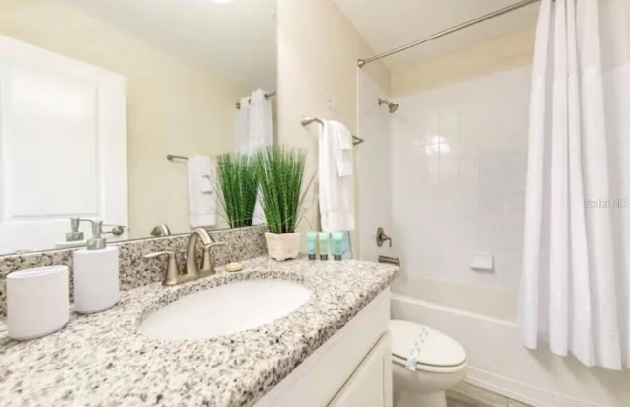 1548 MOON VALLEY DR, DAVENPORT, FL, 33896
