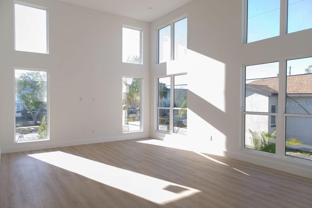 3870 POMPANO DR SE, ST PETERSBURG, FL, 33705