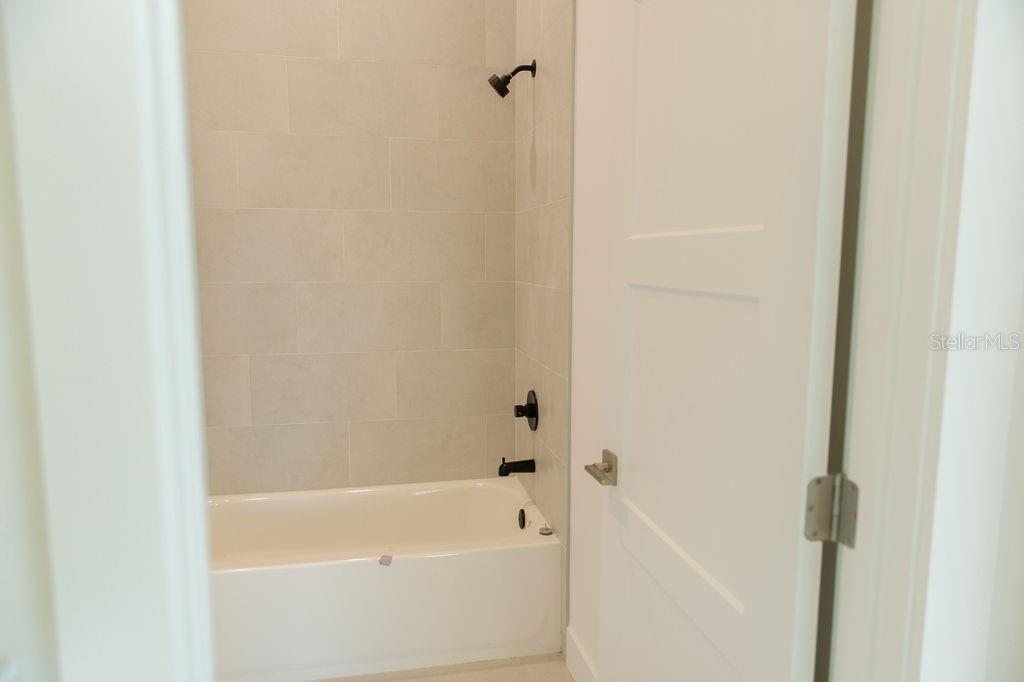 3870 POMPANO DR SE, ST PETERSBURG, FL, 33705