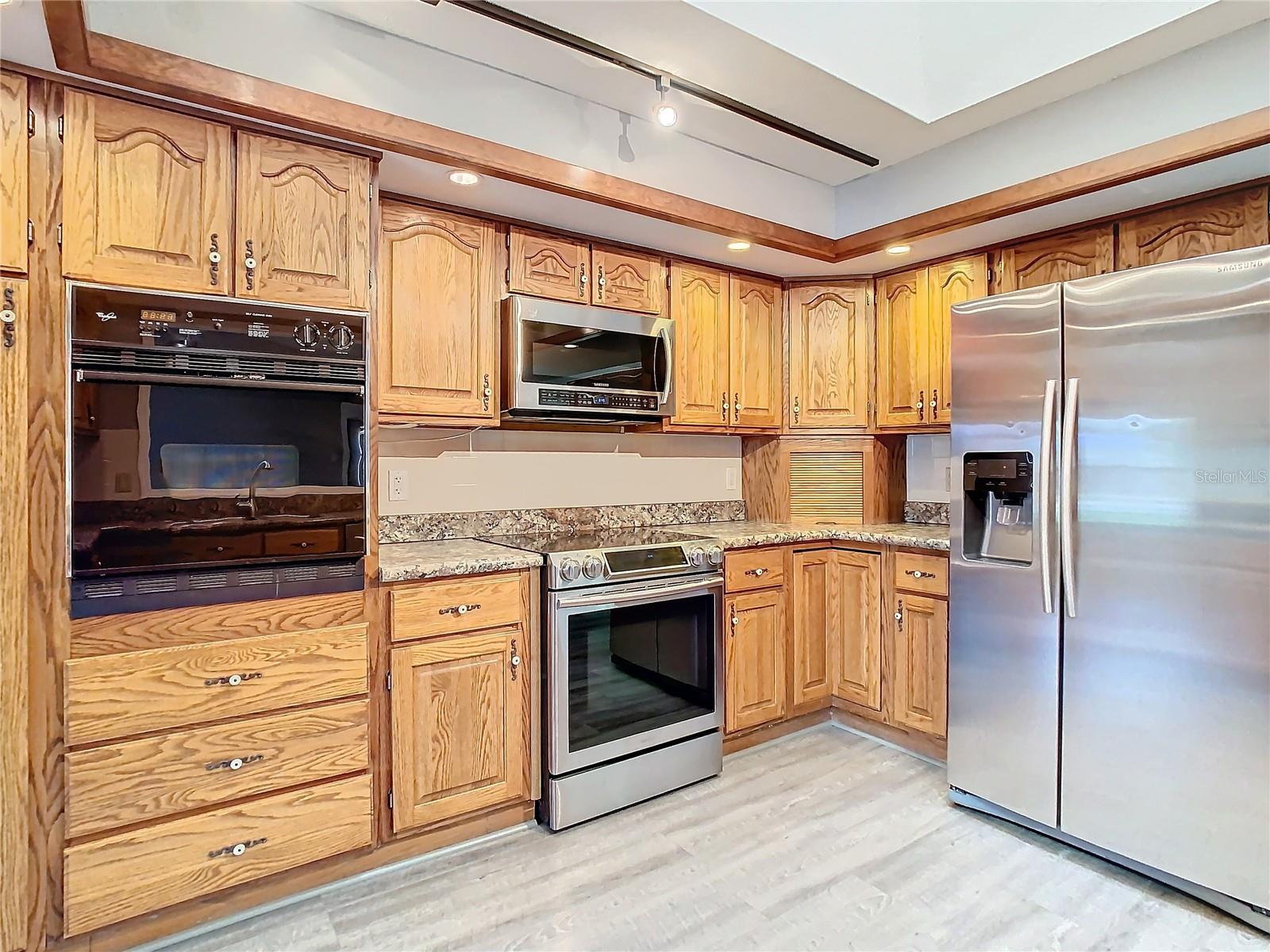 9375 BEARWALK PATH, WEEKI WACHEE, FL, 34613