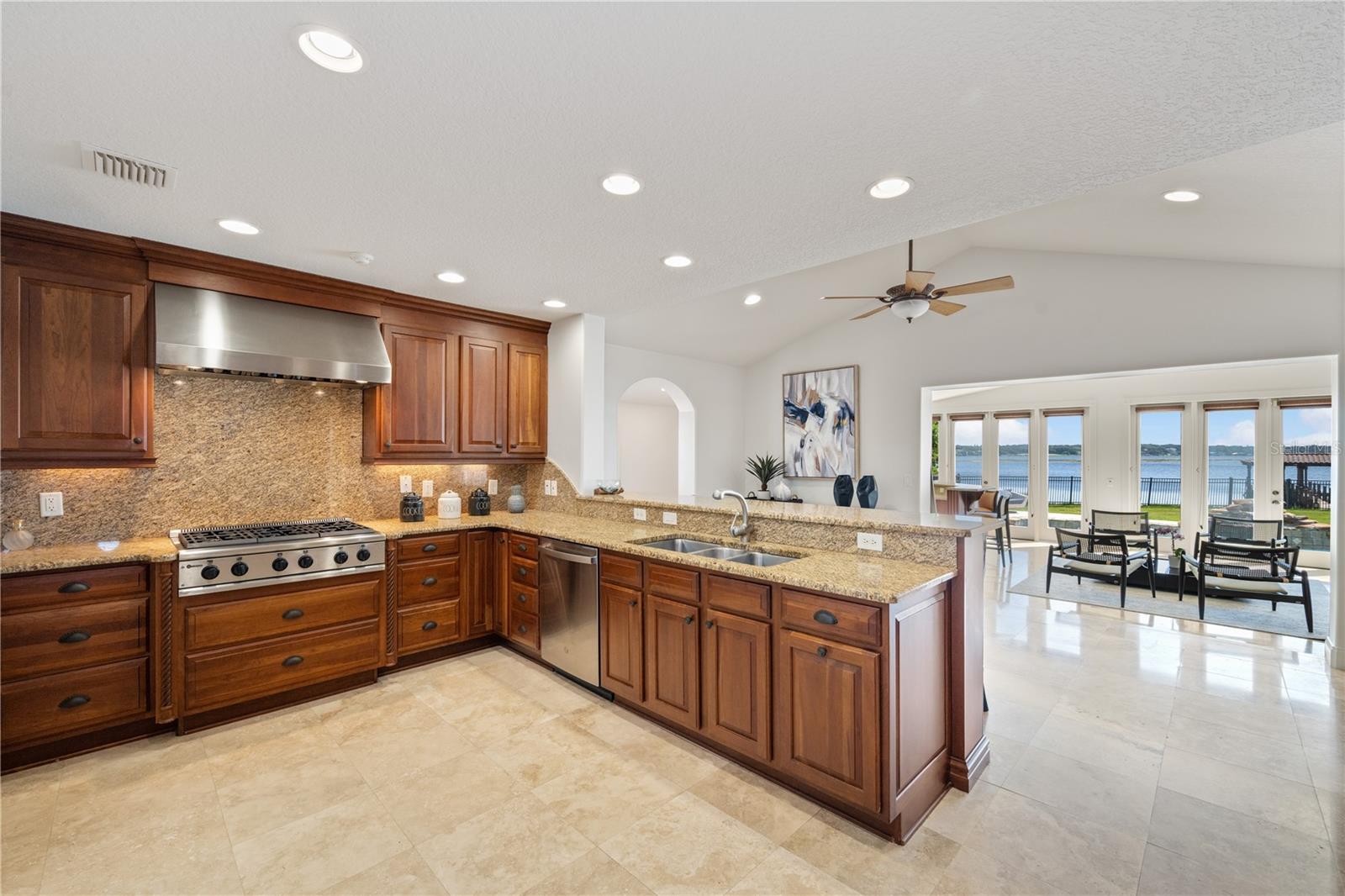 325 MAGNOLIA ST, WINDERMERE, FL, 34786