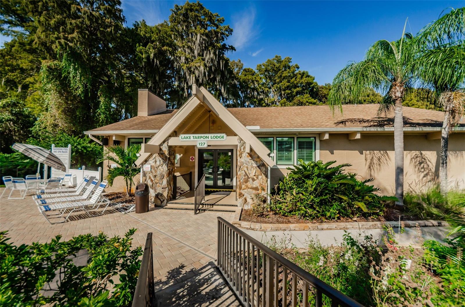 1109 TARTAN DR #C, PALM HARBOR, FL, 34684