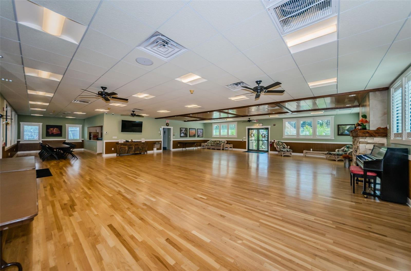 1109 TARTAN DR #C, PALM HARBOR, FL, 34684