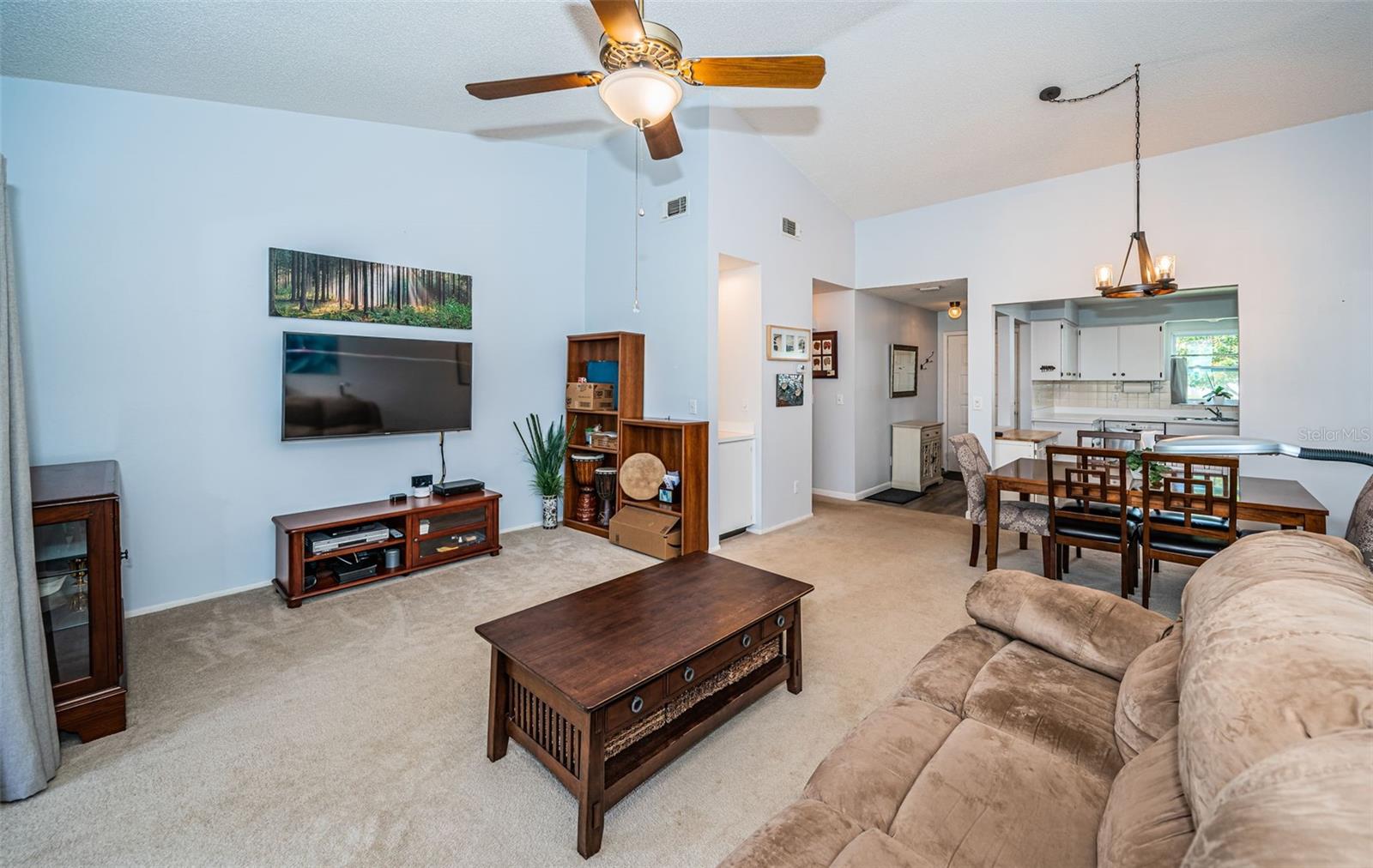 1109 TARTAN DR #C, PALM HARBOR, FL, 34684