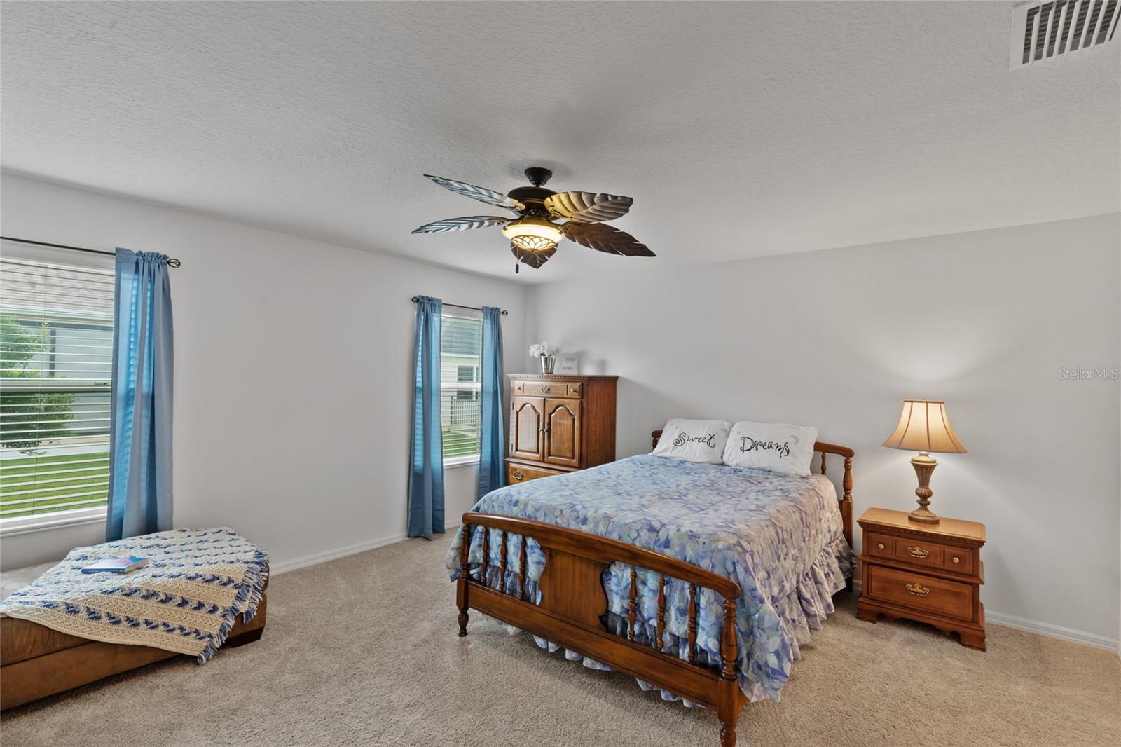 736 JONES LN, THE VILLAGES, FL, 32163