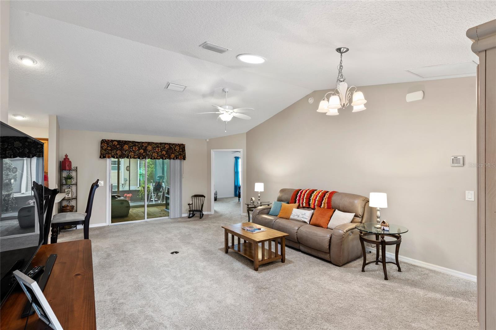 736 JONES LN, THE VILLAGES, FL, 32163