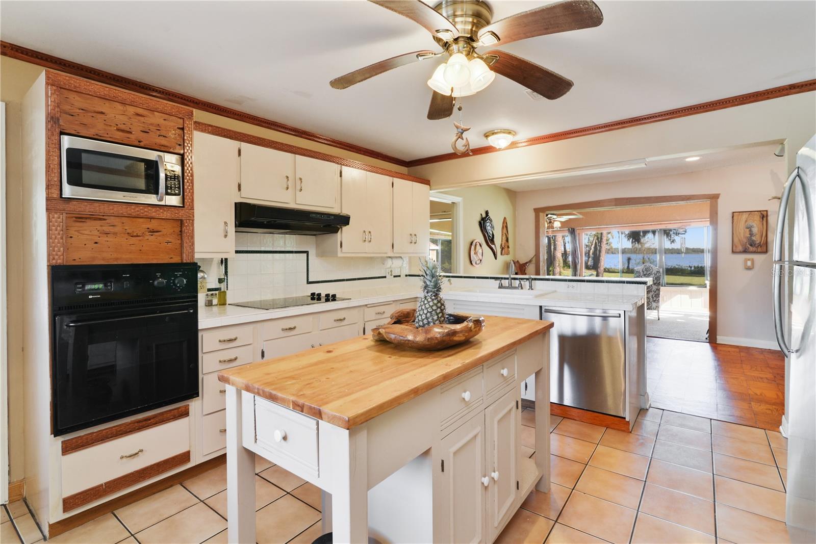 10611 JIM EDWARDS RD, HAINES CITY, FL, 33844