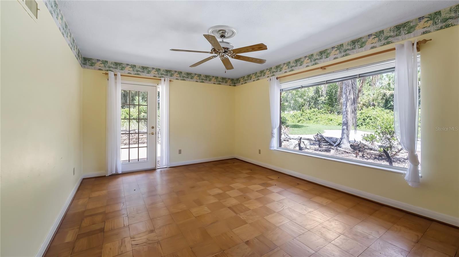 10611 JIM EDWARDS RD, HAINES CITY, FL, 33844