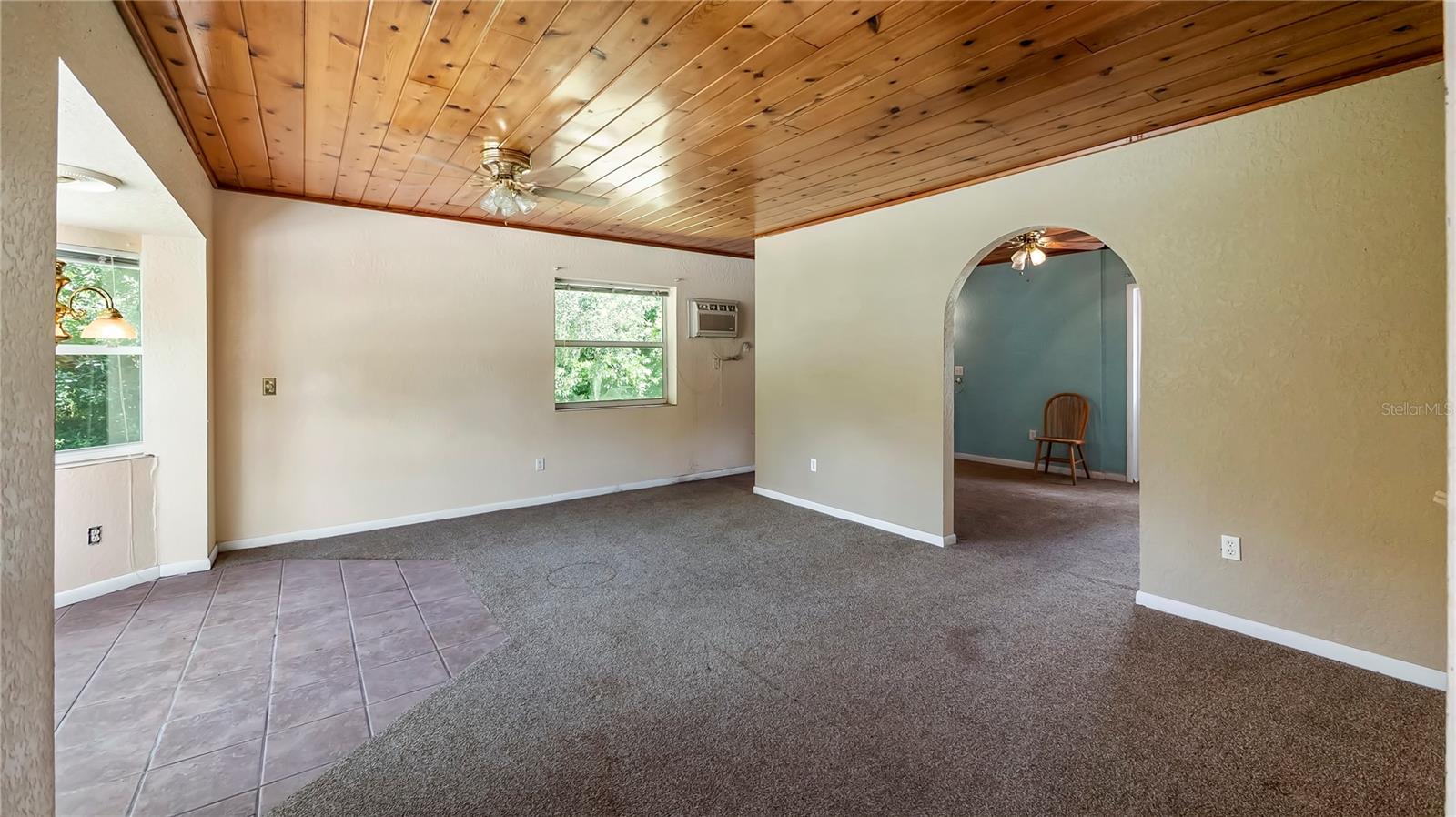10611 JIM EDWARDS RD, HAINES CITY, FL, 33844