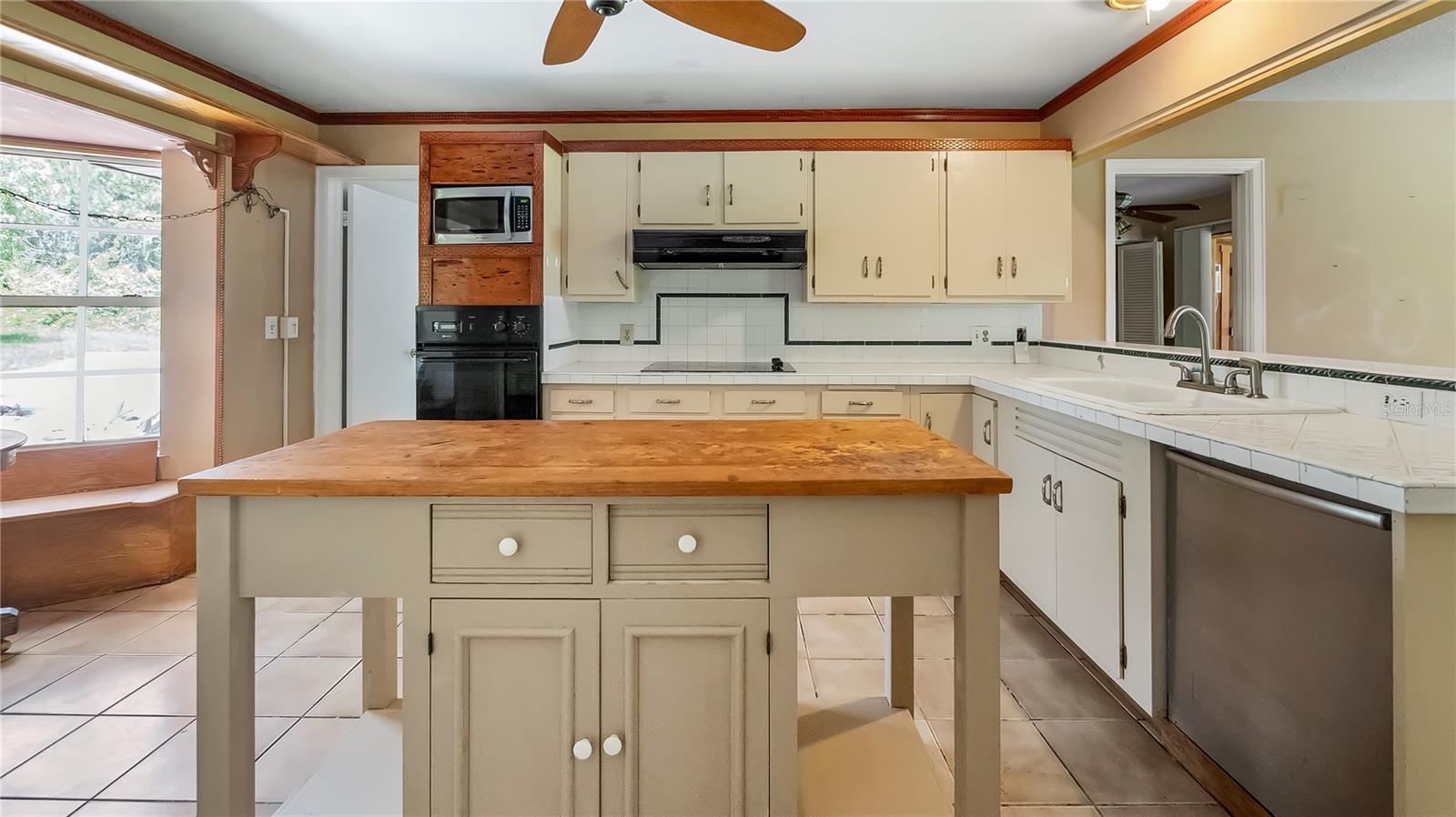 10611 JIM EDWARDS RD, HAINES CITY, FL, 33844