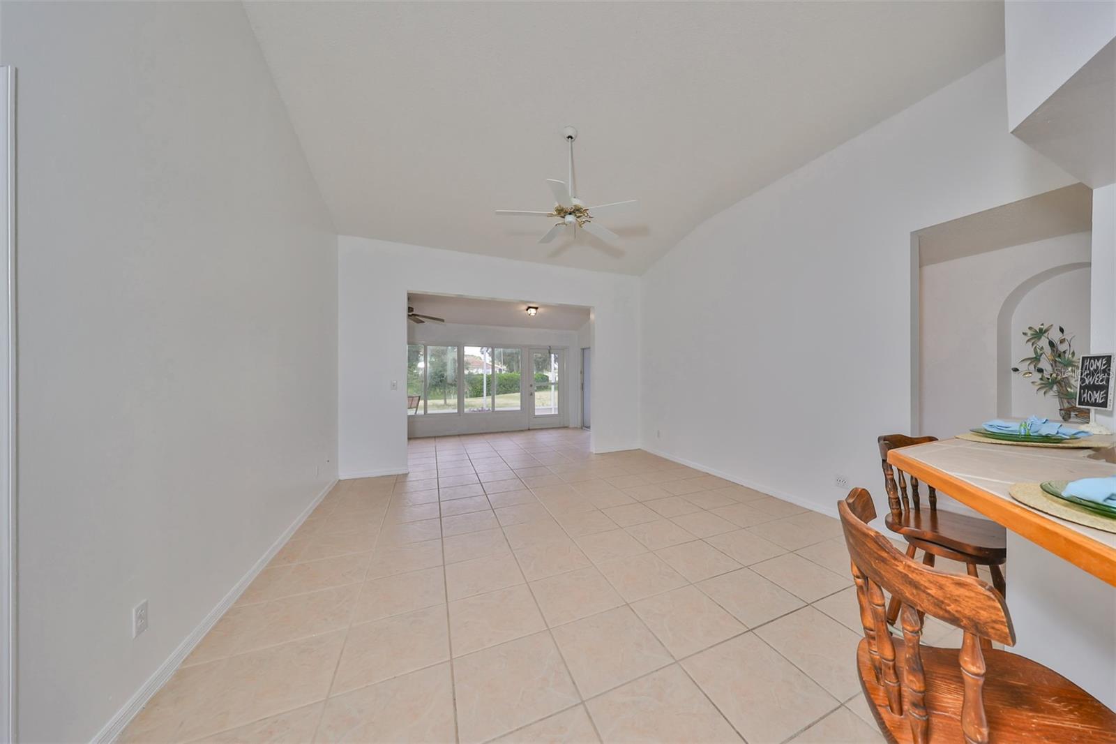 902 MCDANIEL ST #1, SUN CITY CENTER, FL, 33573