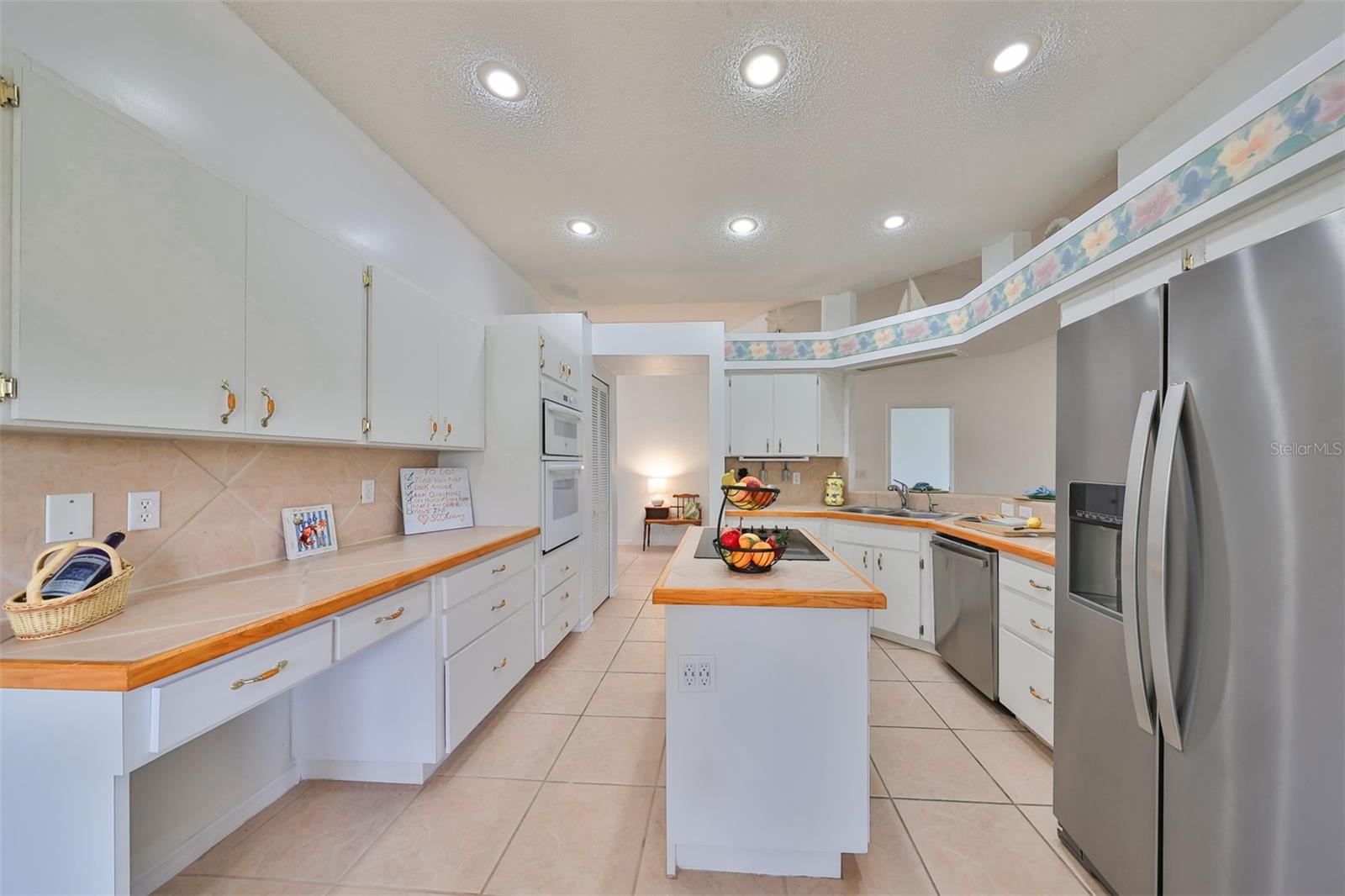 902 MCDANIEL ST #1, SUN CITY CENTER, FL, 33573