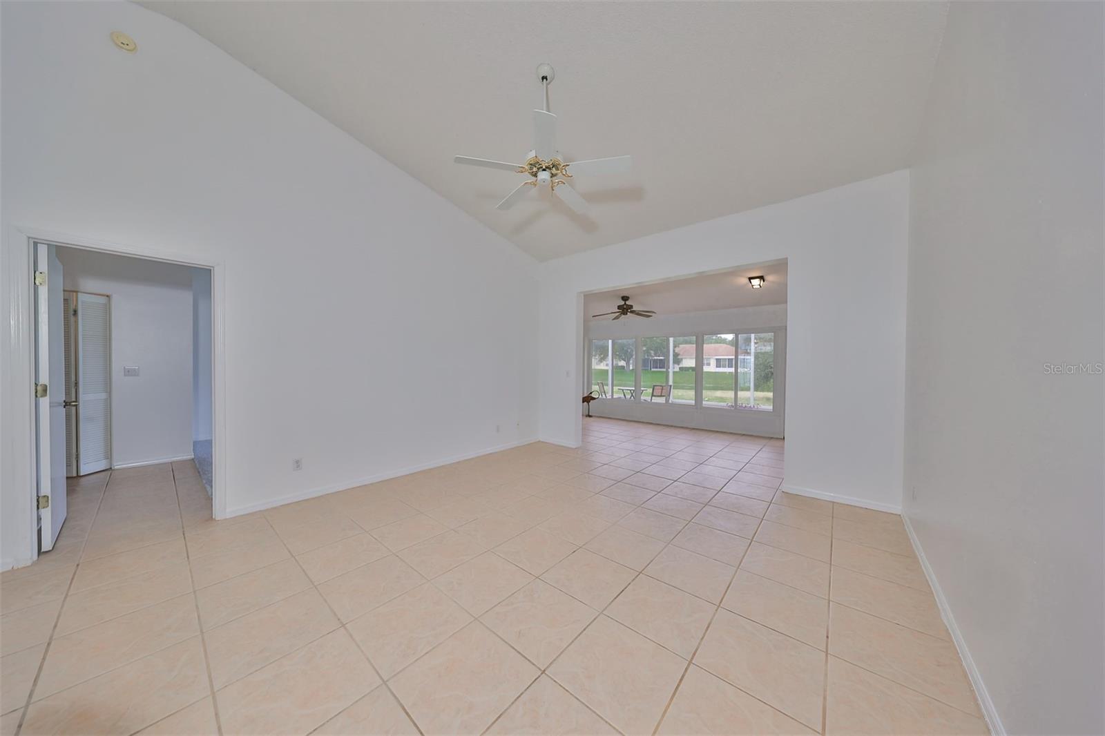 902 MCDANIEL ST #1, SUN CITY CENTER, FL, 33573