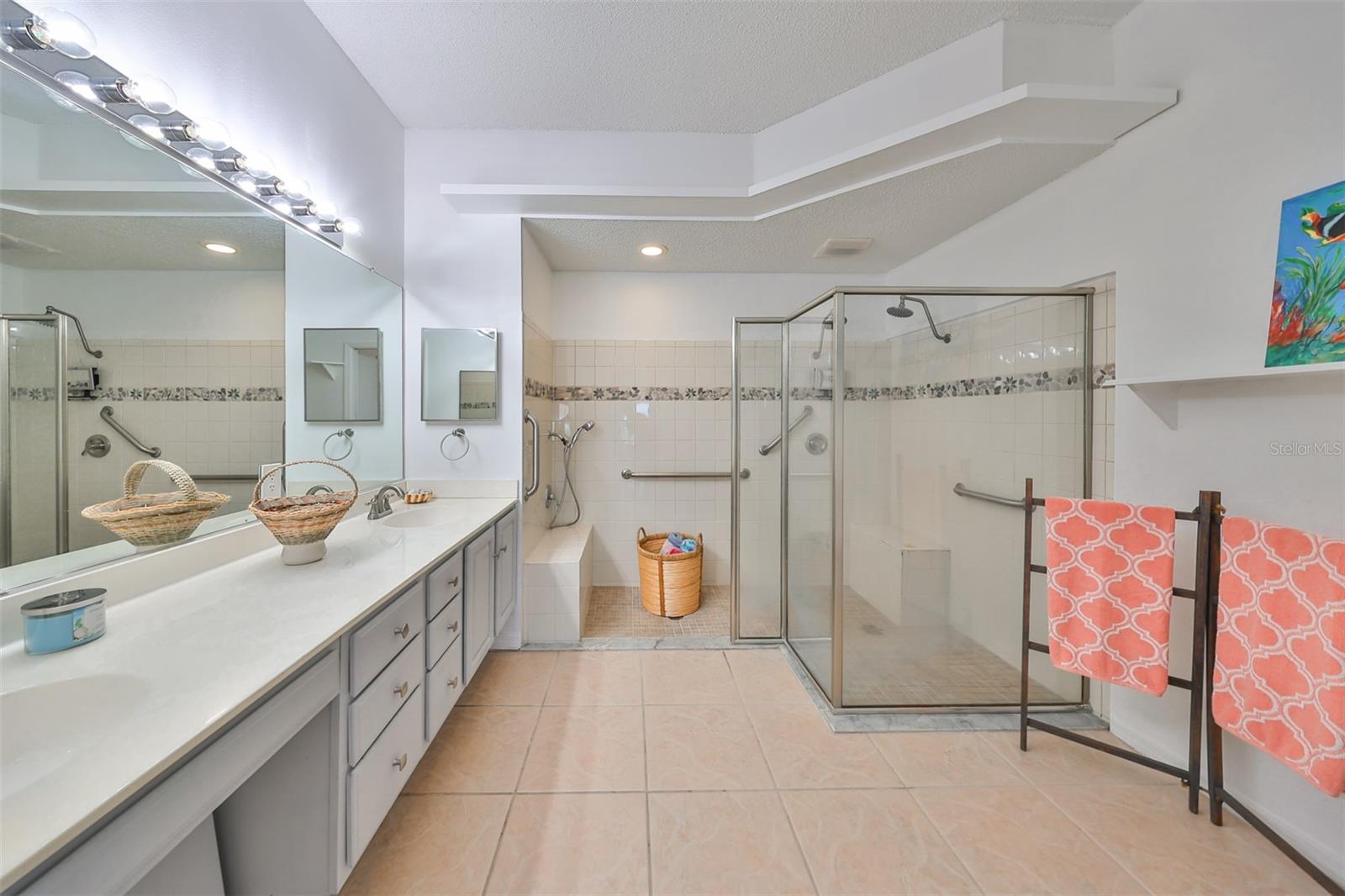 902 MCDANIEL ST #1, SUN CITY CENTER, FL, 33573