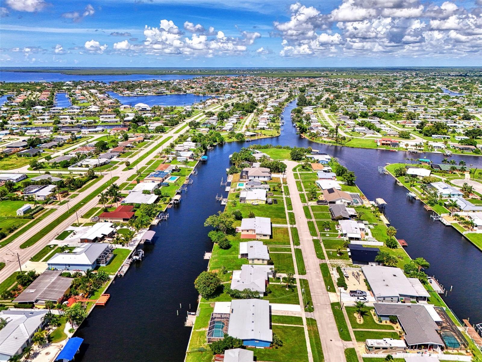 544 LINDLEY TER, PORT CHARLOTTE, FL, 33952