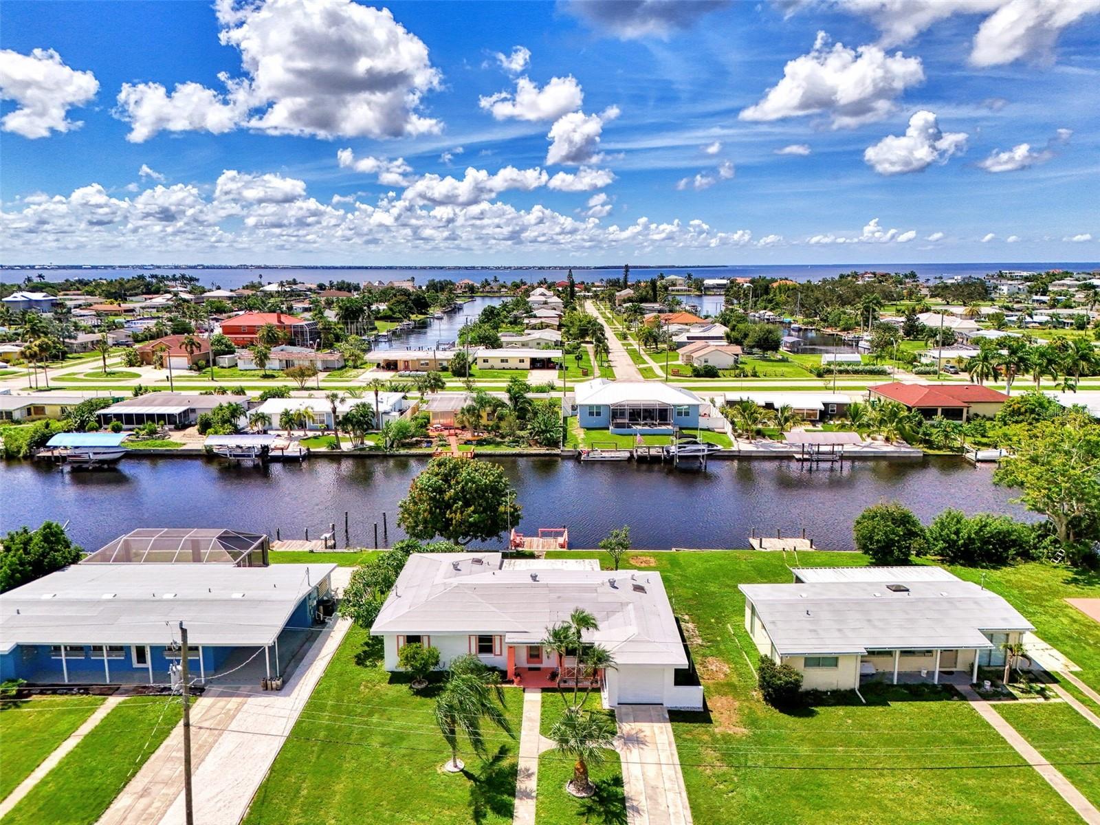 544 LINDLEY TER, PORT CHARLOTTE, FL, 33952
