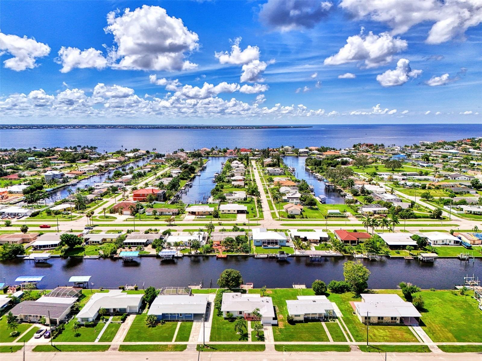 544 LINDLEY TER, PORT CHARLOTTE, FL, 33952