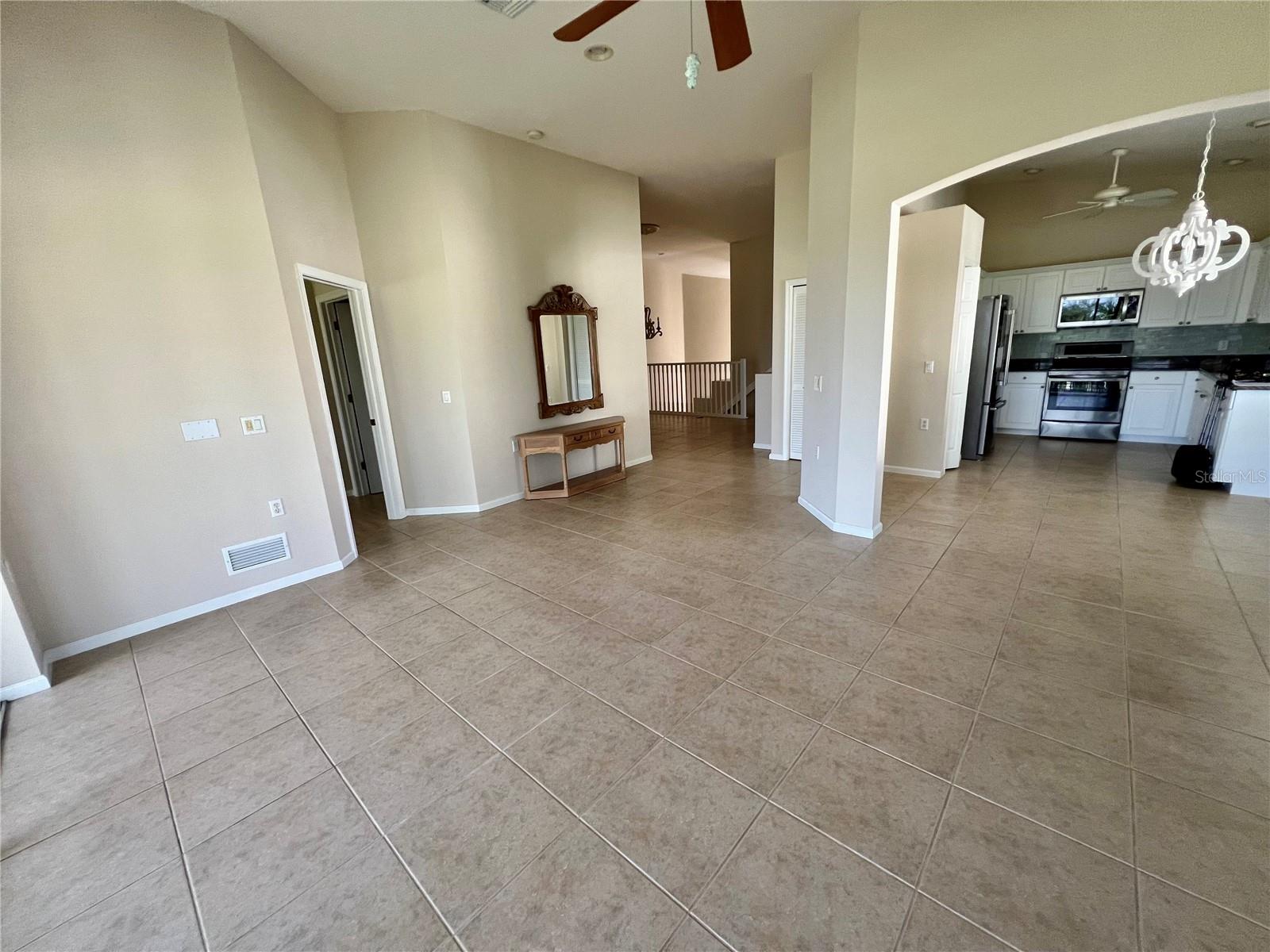 3020 MEANDERING WAY #201, FORT MYERS, FL, 33905
