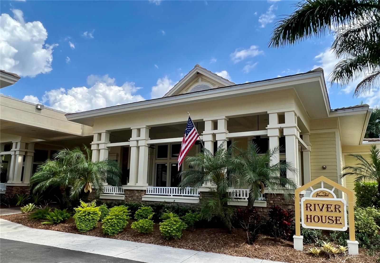 3020 MEANDERING WAY #201, FORT MYERS, FL, 33905