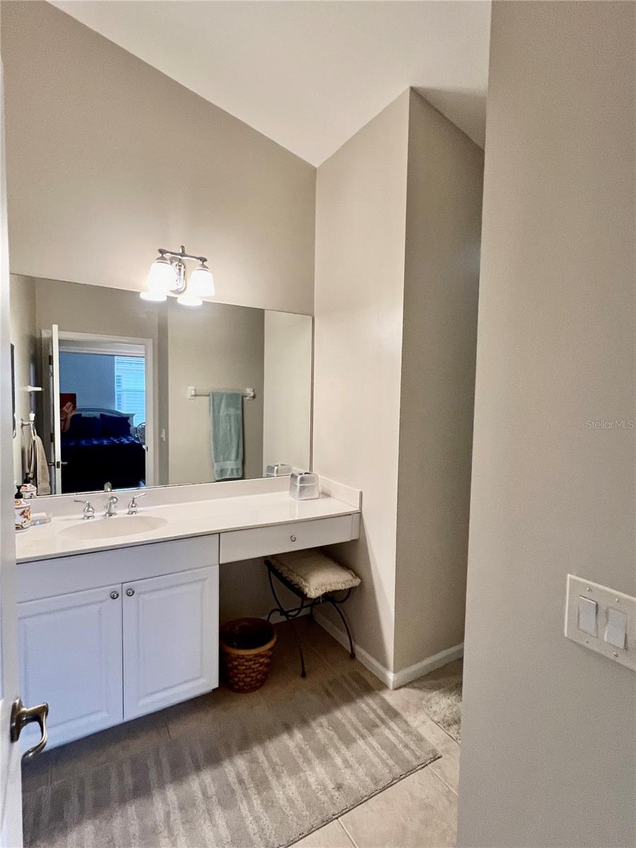 3020 MEANDERING WAY #201, FORT MYERS, FL, 33905