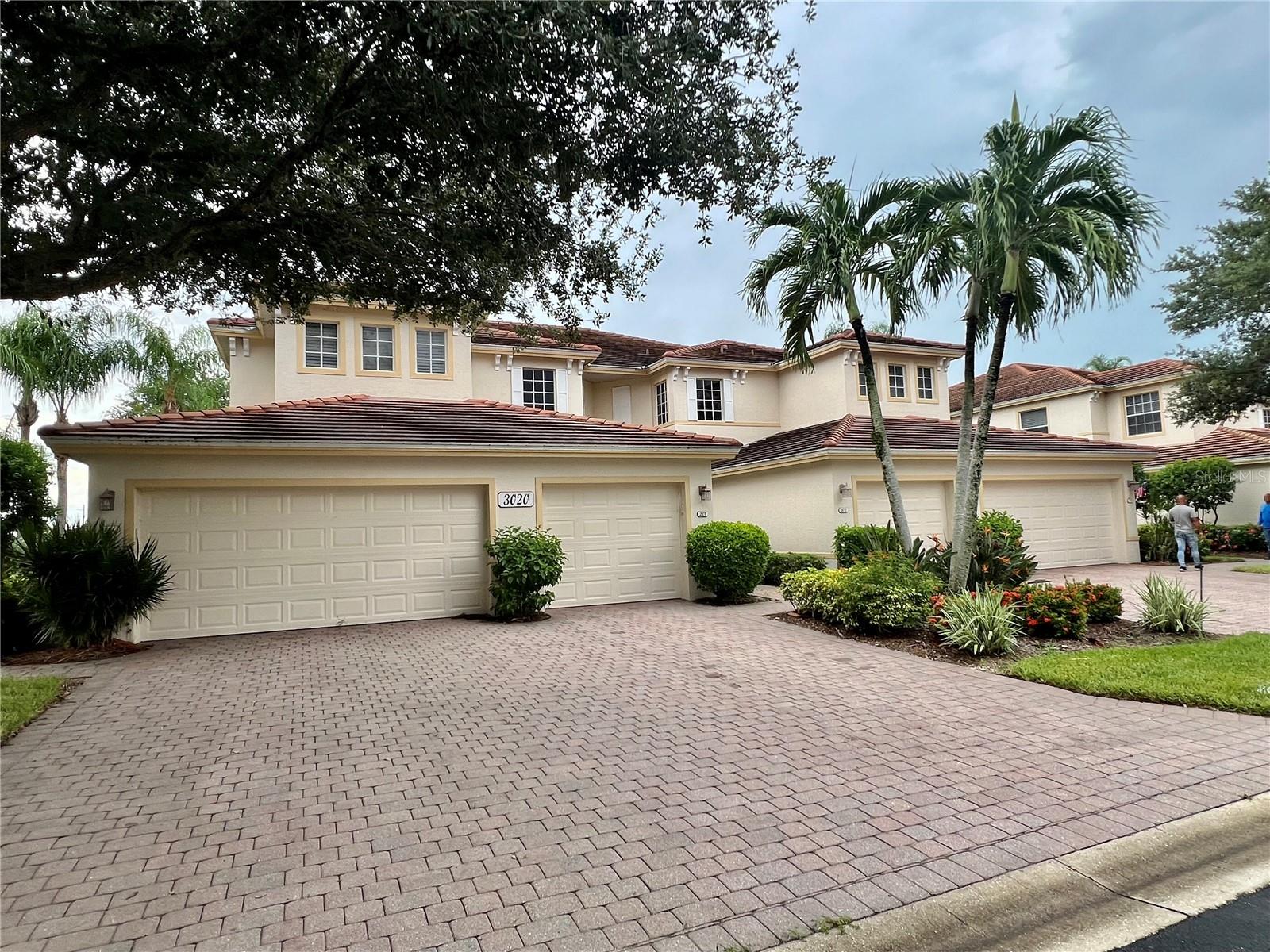 3020 MEANDERING WAY #201, FORT MYERS, FL, 33905