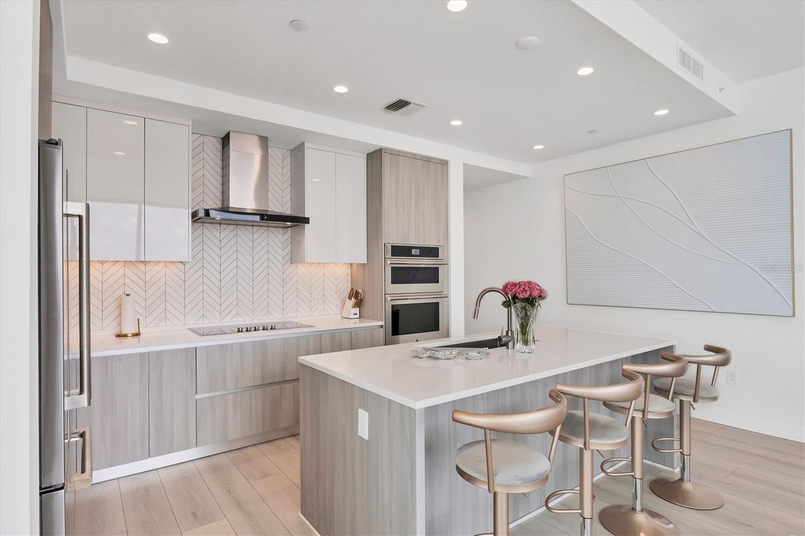 301 QUAY COMMONS #1406, SARASOTA, FL, 34236