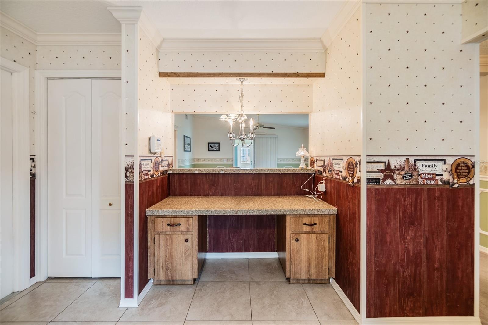 37355 DERBYSHIRE DR, ZEPHYRHILLS, FL, 33542
