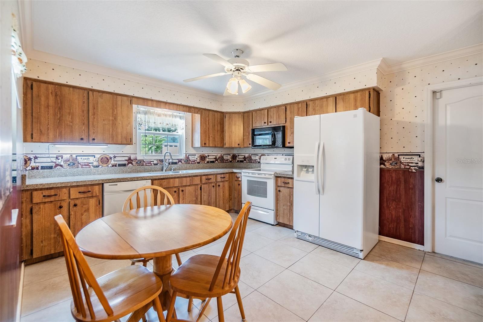 37355 DERBYSHIRE DR, ZEPHYRHILLS, FL, 33542